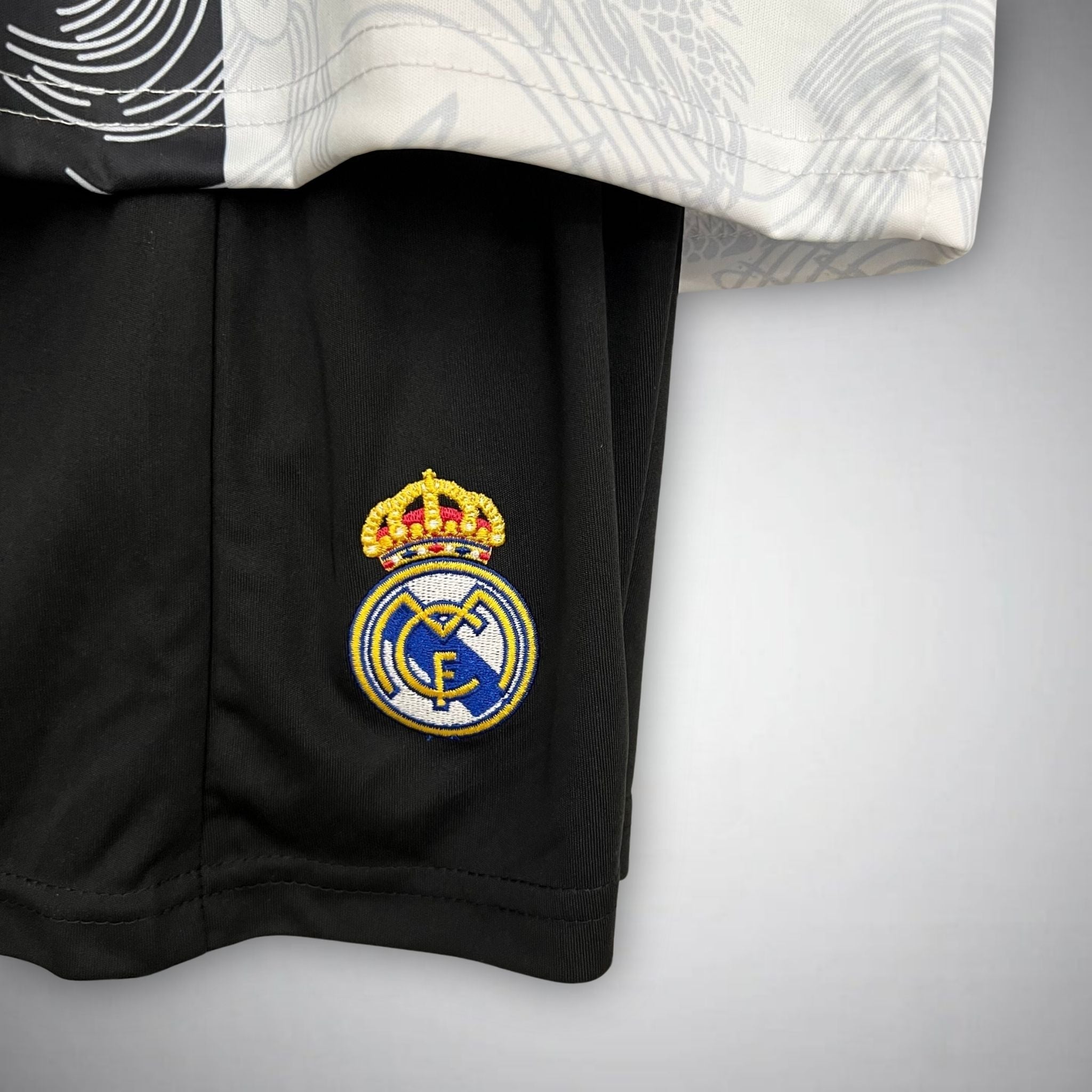 Real Madrid Half white Half black Dragon kids Jersey