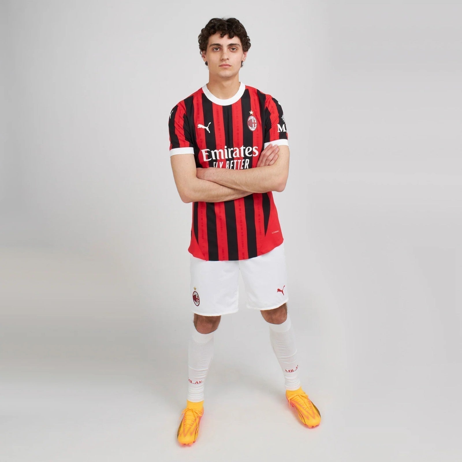 Camisola versão jogador AC Milan principal 2024/25