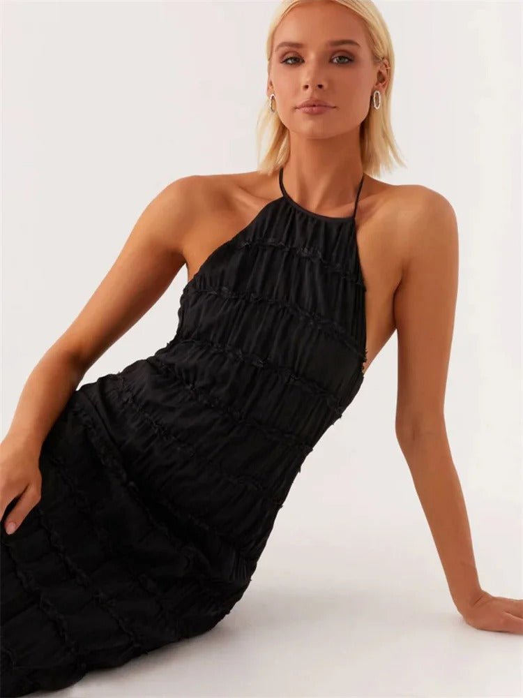 Dames maxi-jurk met halterhals, open rug en geplooid ontwerp