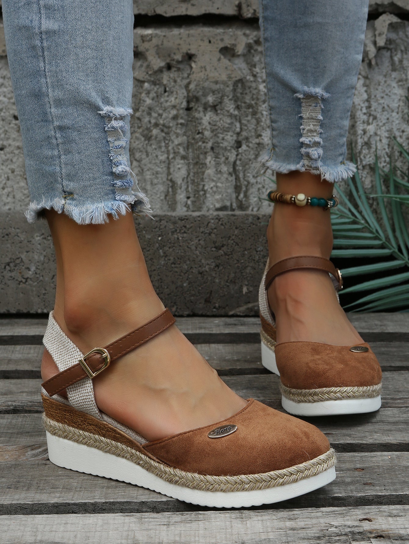 Damen Espadrilles — Abgerundete Zehen, Knöchelriemen