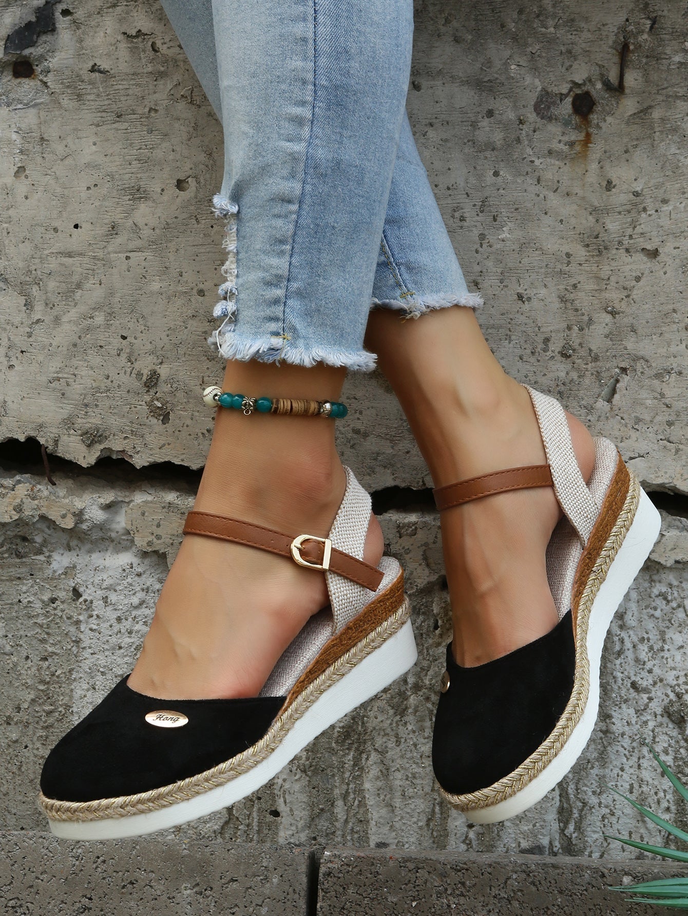 Damen Espadrilles — Abgerundete Zehen, Knöchelriemen