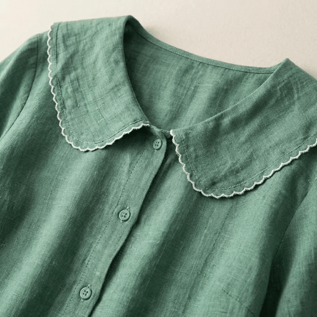 Blusa de lino para mujer - Corte relajado, escote en V, detalle de dobladillo ondulado
