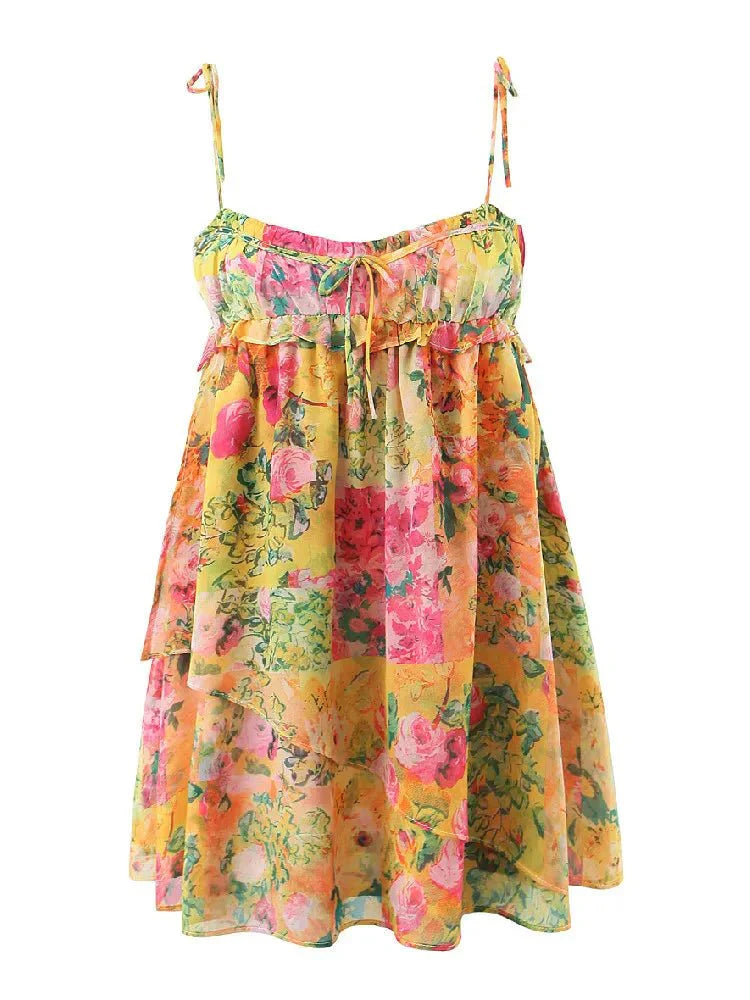 Robe mini pour femme — Imprimé floral, structure à étages, style estival