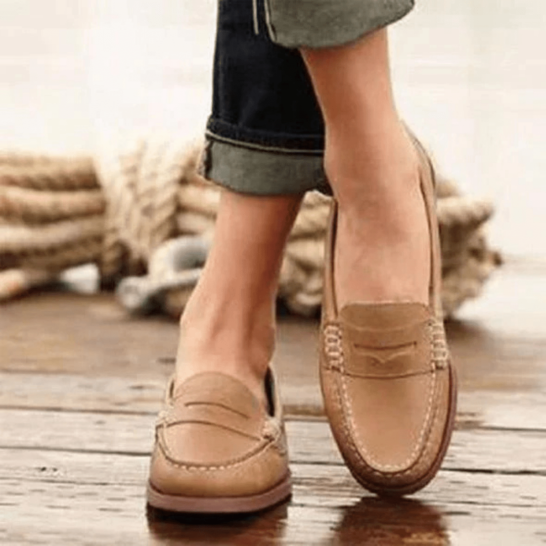 Damenschuhe — Schlupfschuh, flache Sohle, geschlossen, flaches Profil