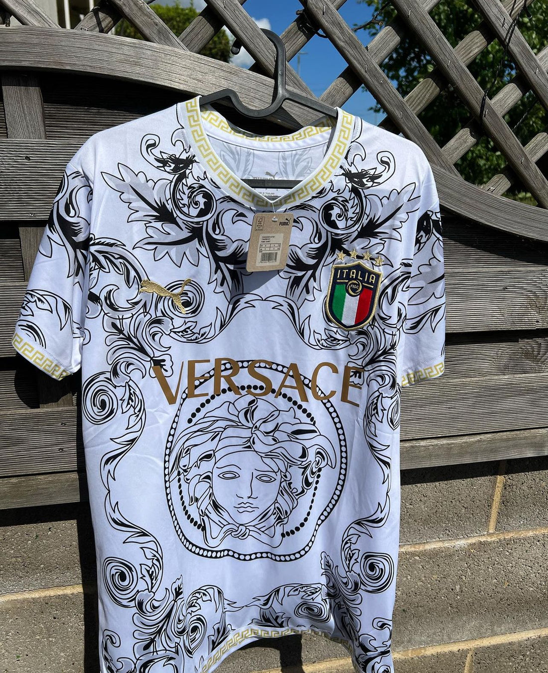 The Kit That Everyone Is Looking For: Italy x Versace