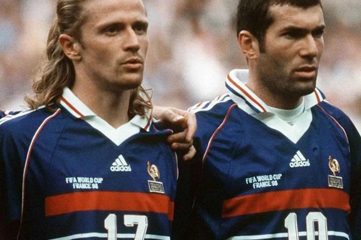The 5 Greatest Football Shirts of All Time – The Ultimate List of Vintage Football Shirts
