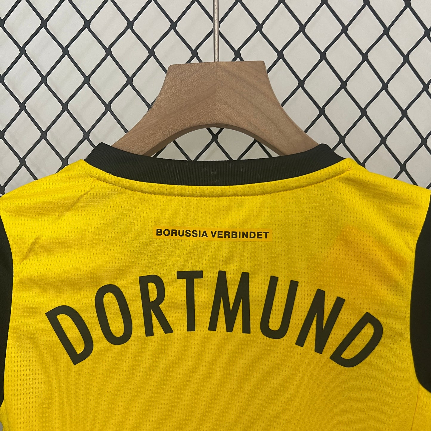 Borussia Dortmund 24-25 Kids jersey