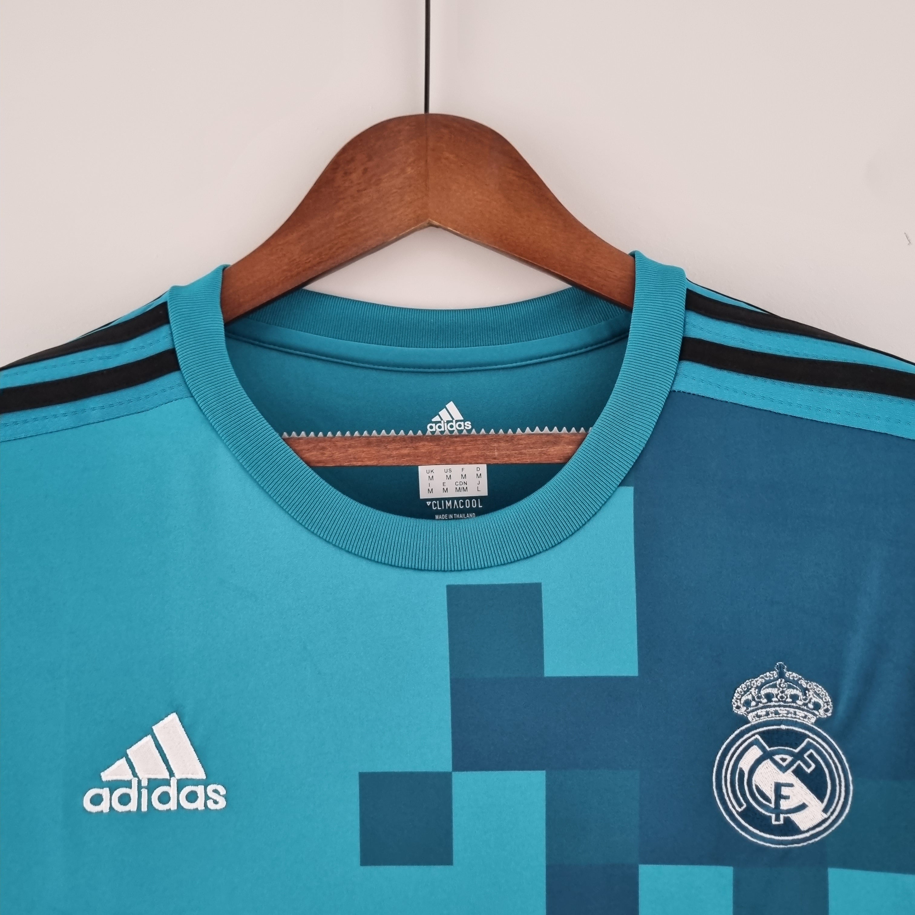 REAL MADRID RETRO THIRD LONG SLEEVES 17/18
