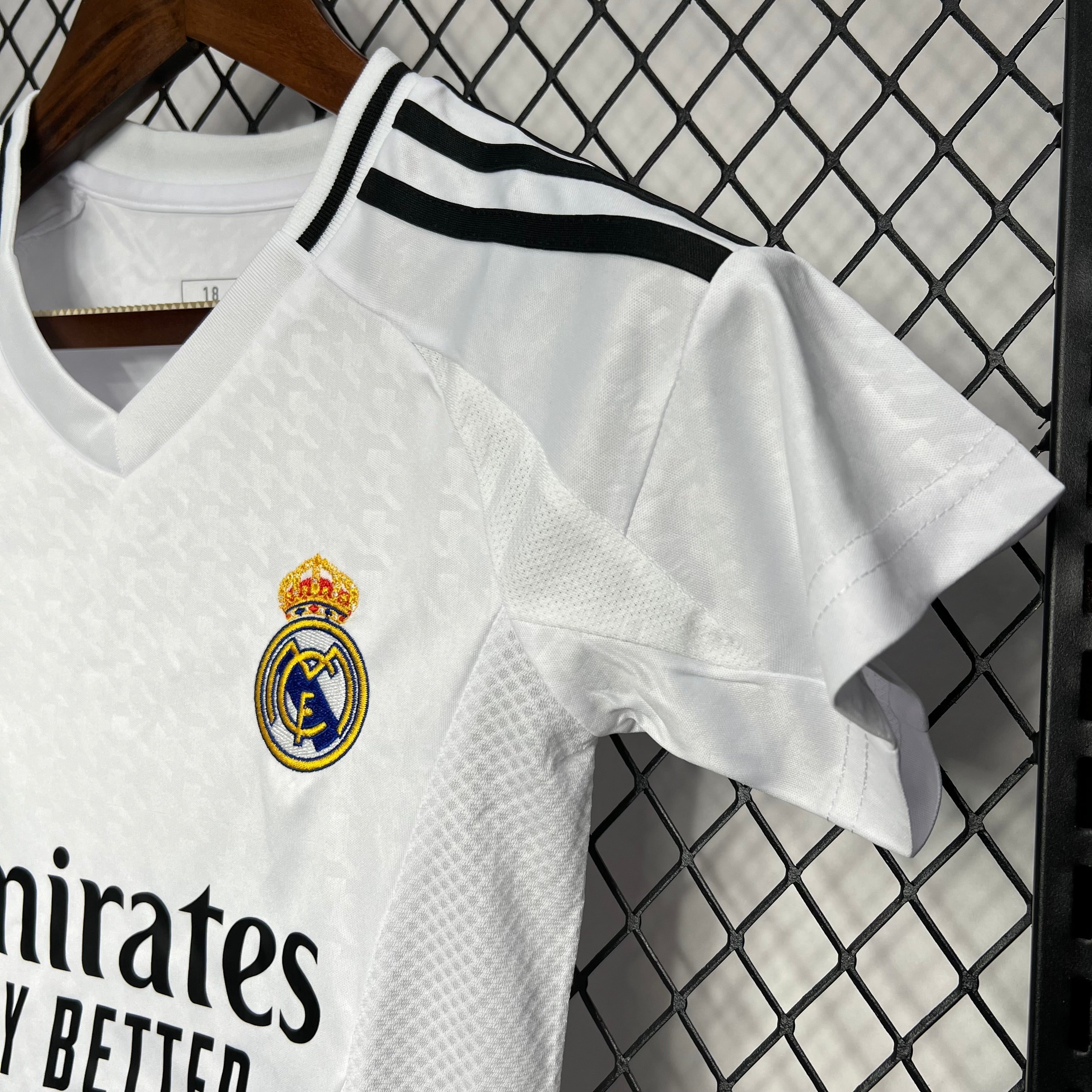 Equipación para niños Real Madrid 2024-2025