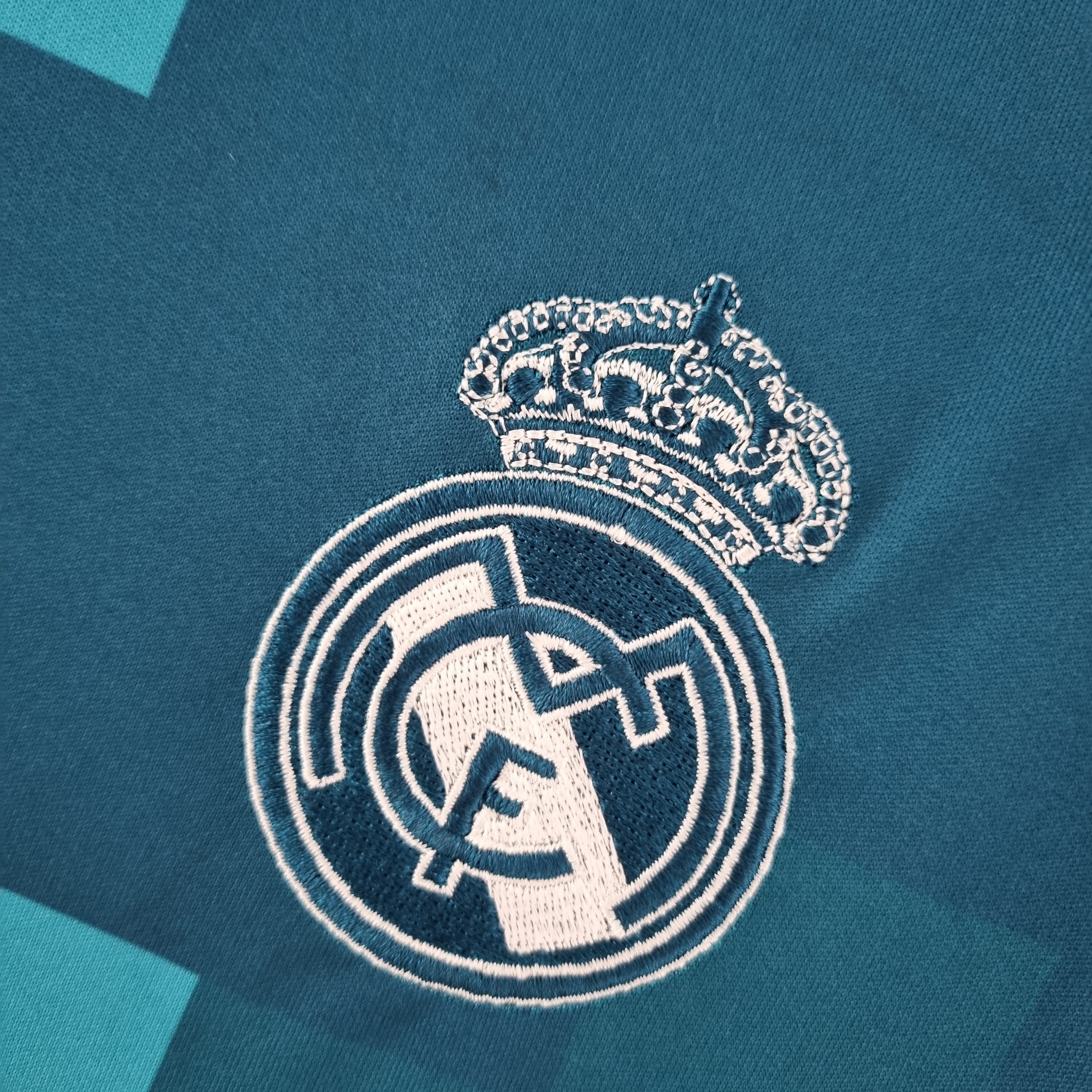 REAL MADRID RETRO THIRD LONG SLEEVES 17/18