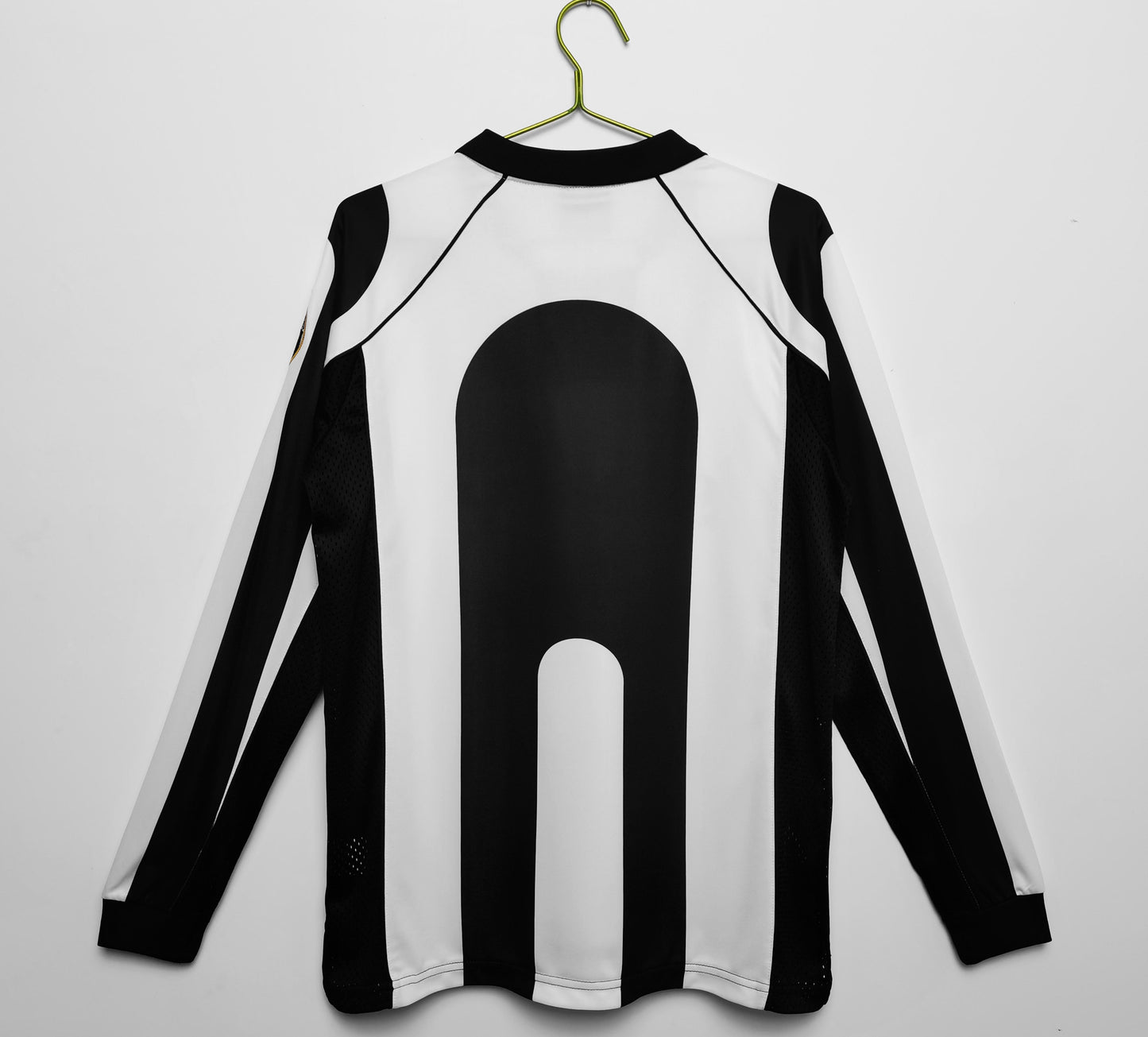 Juventus 1997-1998 Long Sleeve Home Kit