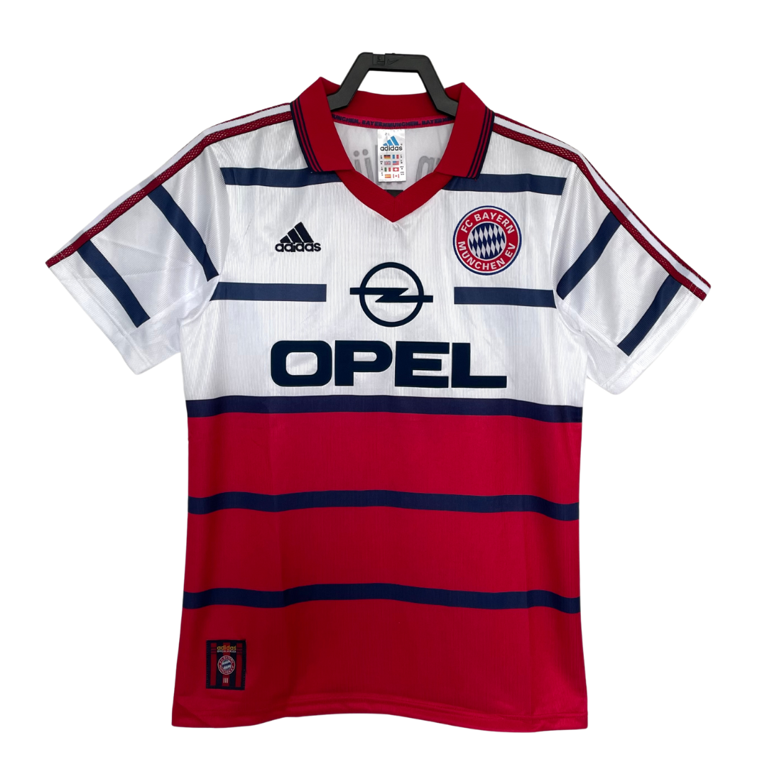 Bayern Munich Away kit – 1998-1999