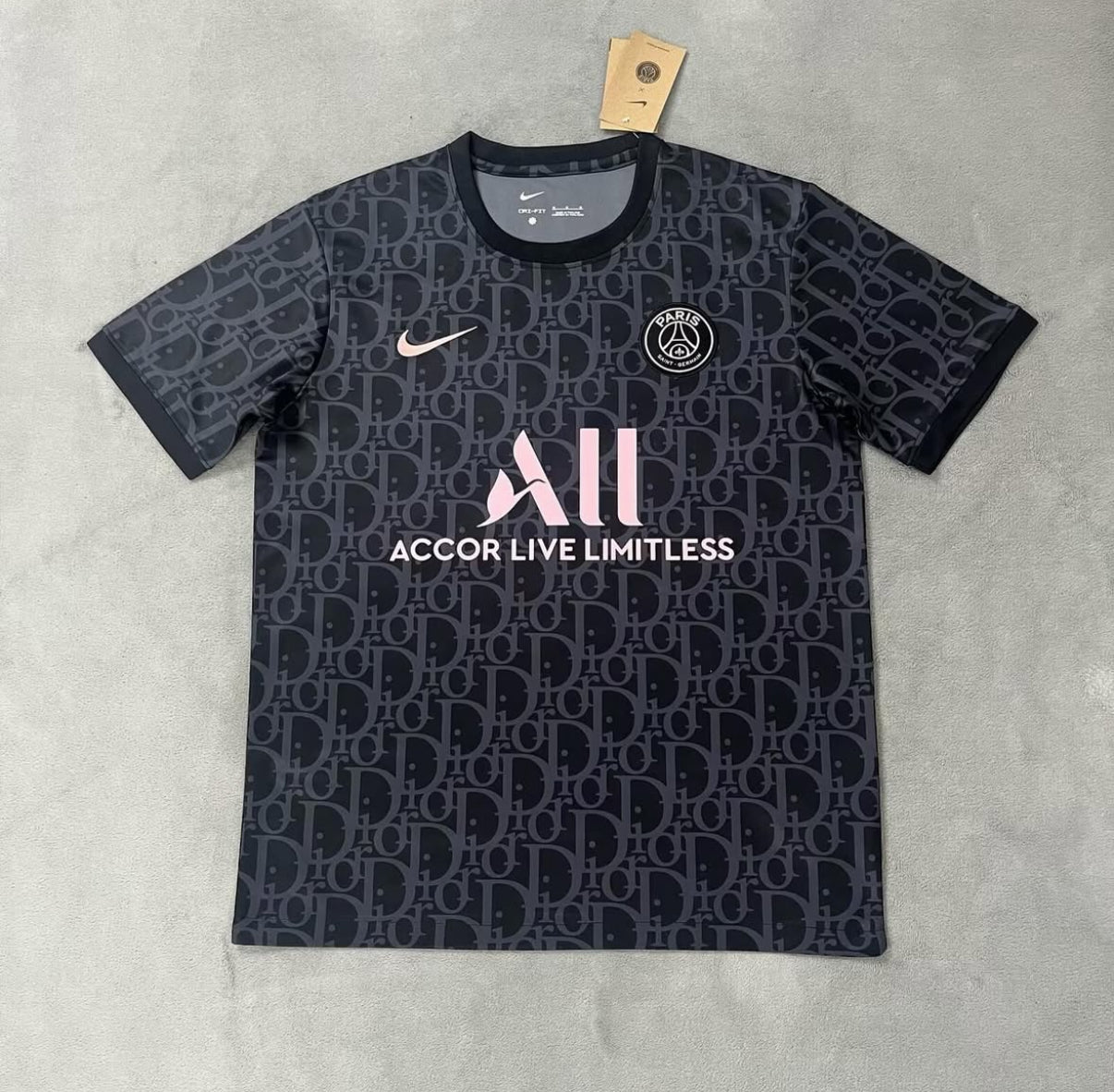 PSG X DIOR Sonderedition Trikot