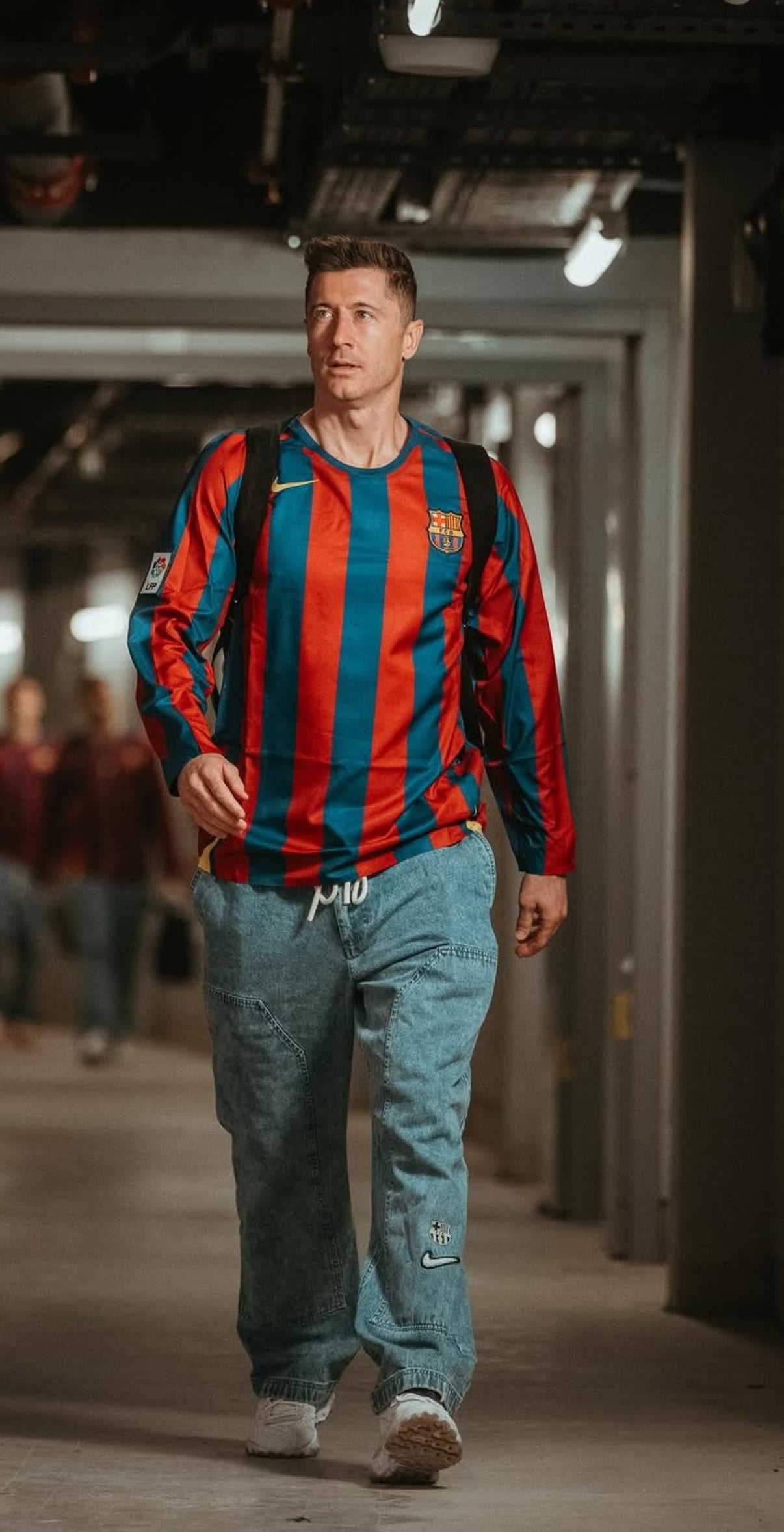 Ronaldinho retro jersey long sleeves Barcelona 2005