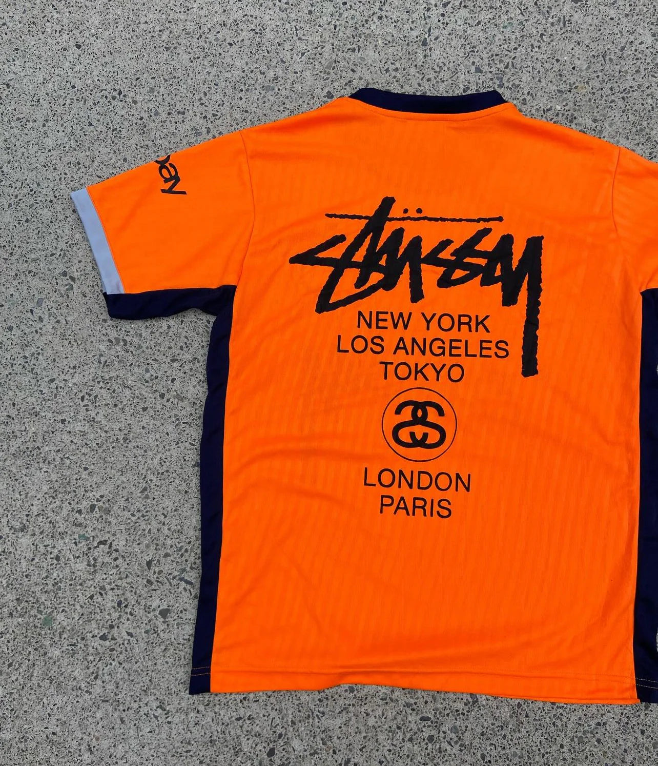 INTER MILAN X STUSSY ÉDITION LIMITÉE (orange)