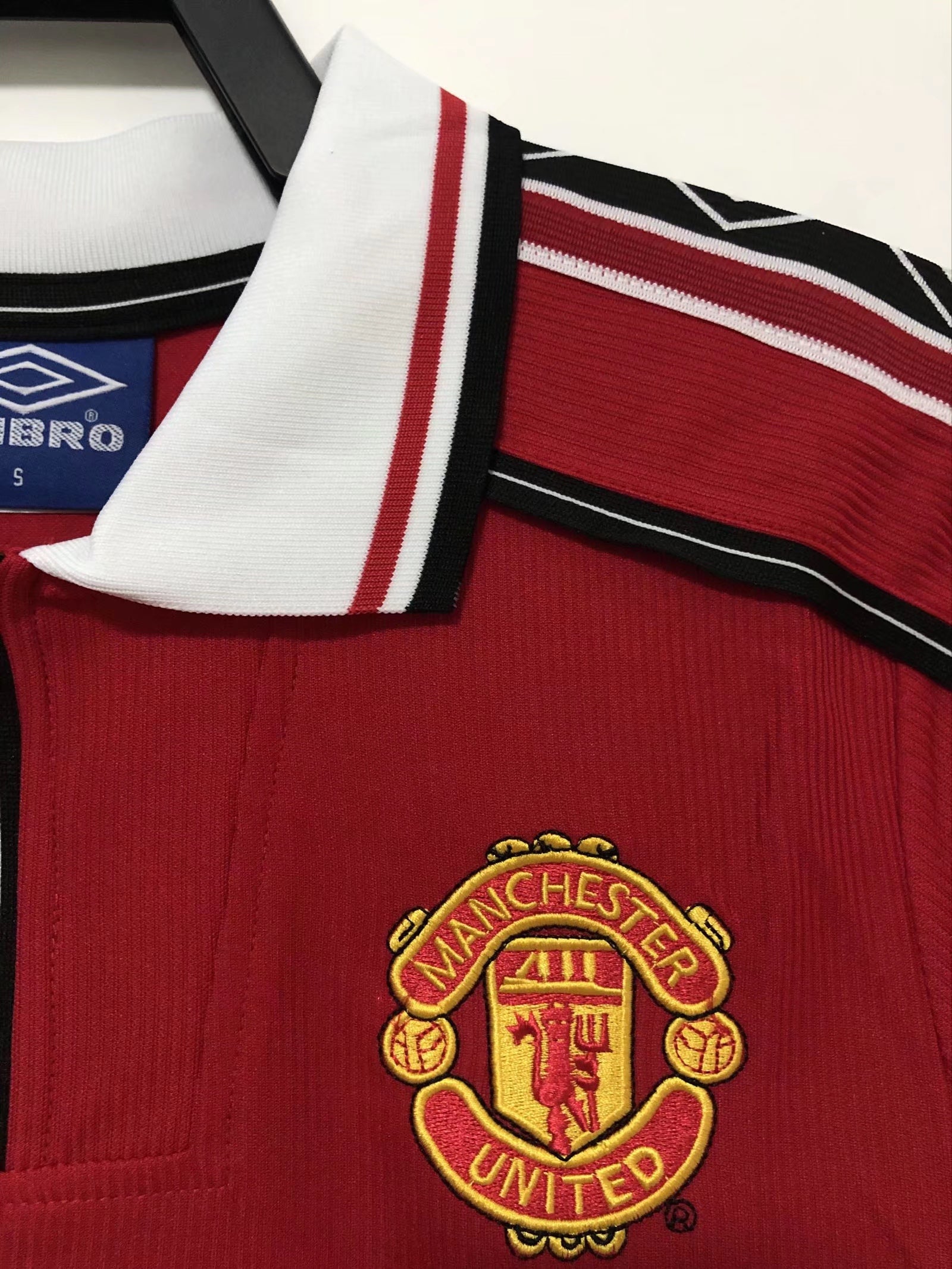 Manchester United Long Sleeve Home retro kit – 1998-1999