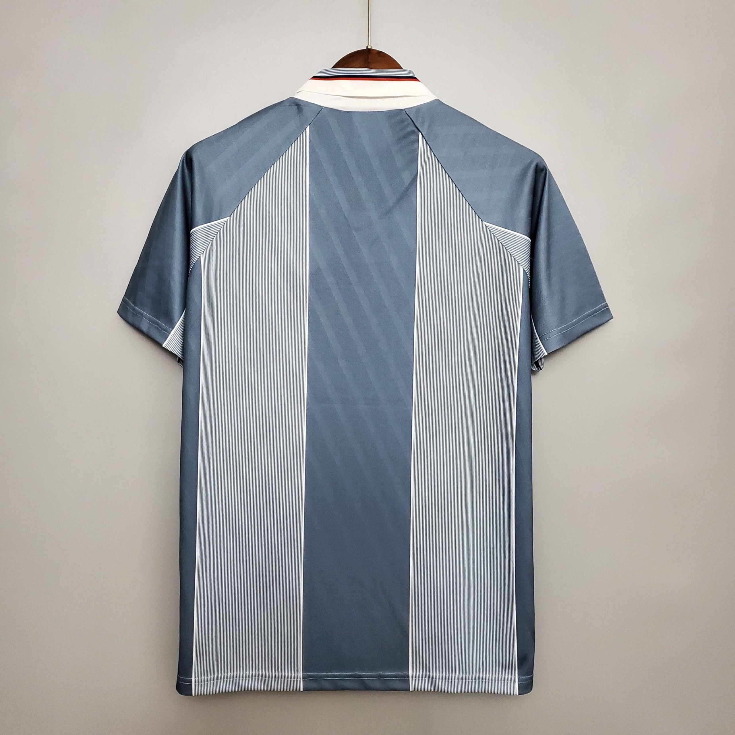 Camisola retro de visitante da Inglaterra 1996