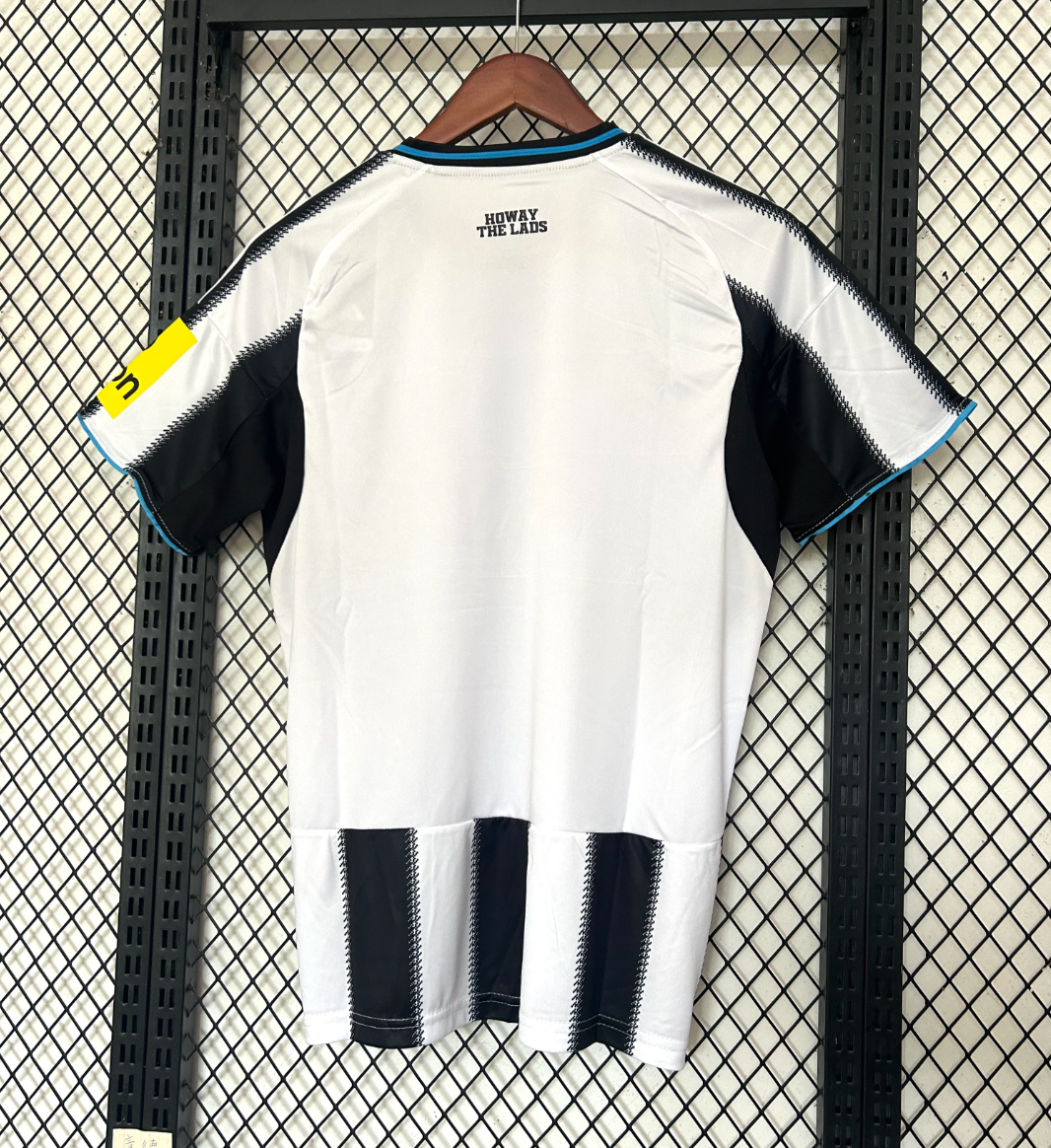 Newcastle Home Jersey 2025/2026