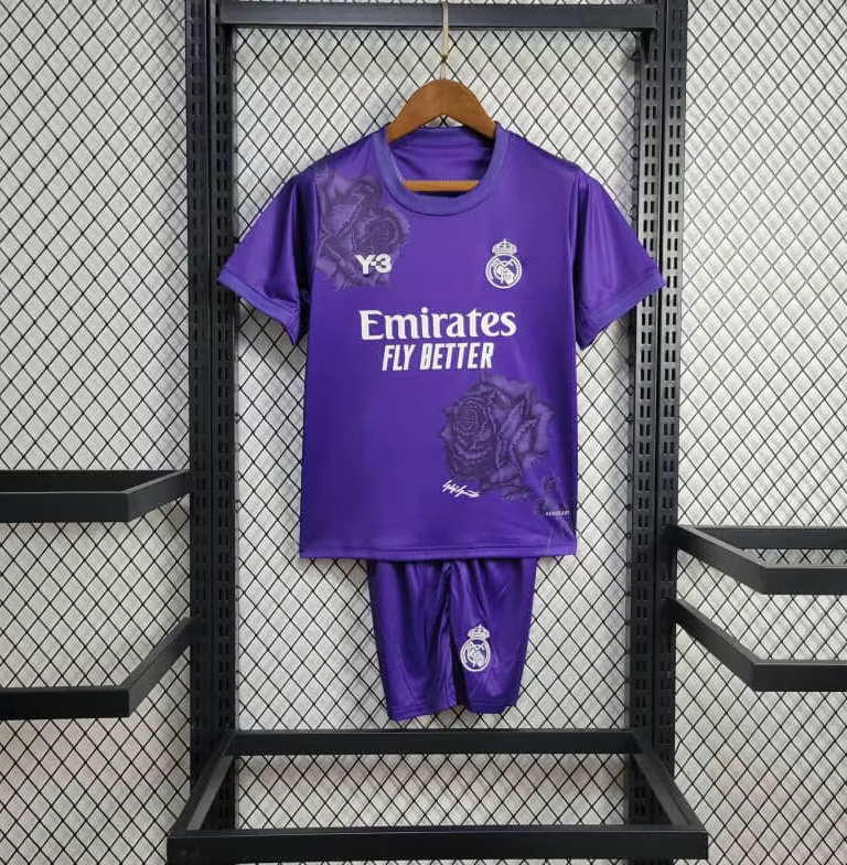 Equipación para niños Real Madrid Y3. 2024