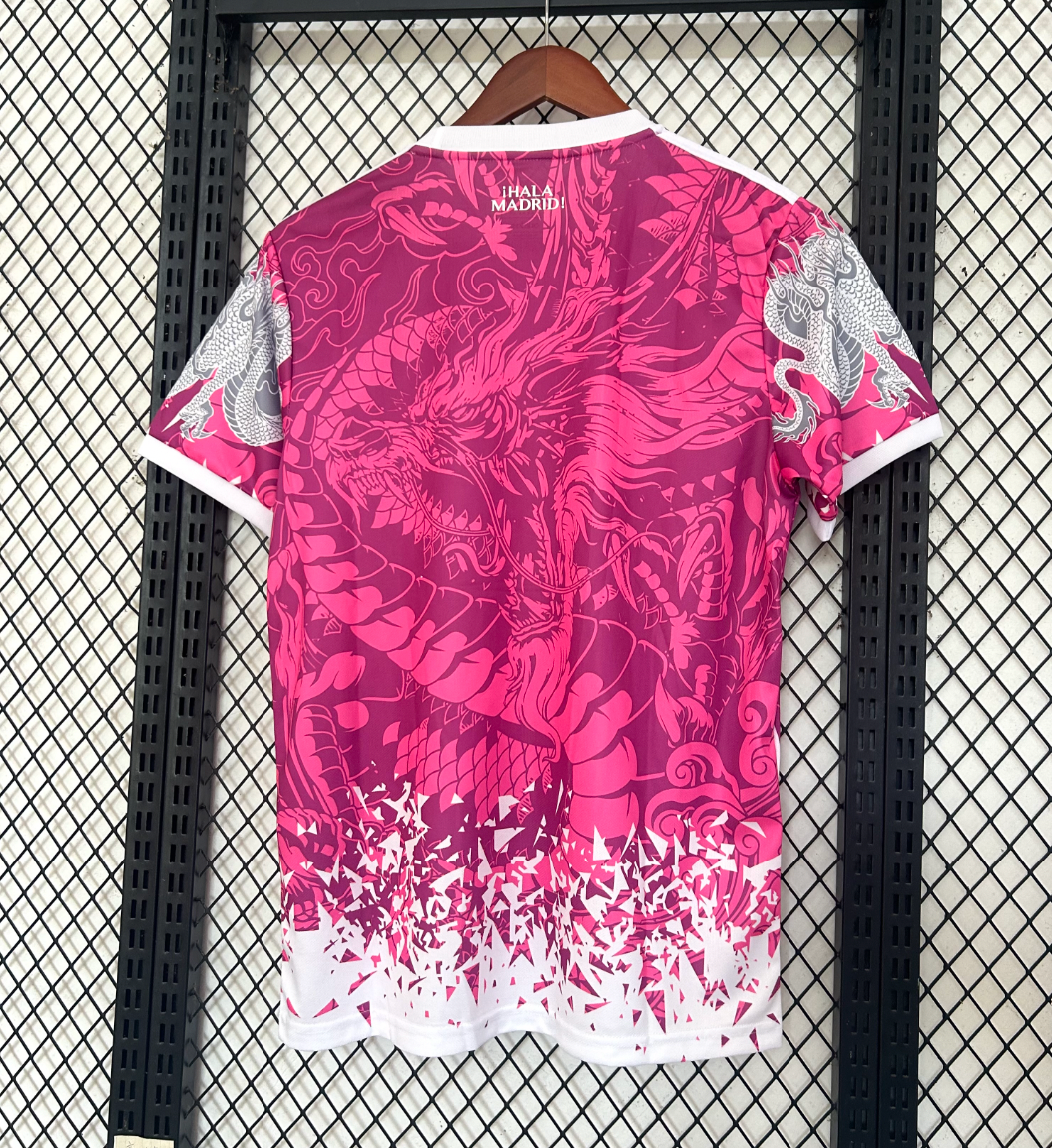 Edición Especial Dragón Rosa Real Madrid 2026