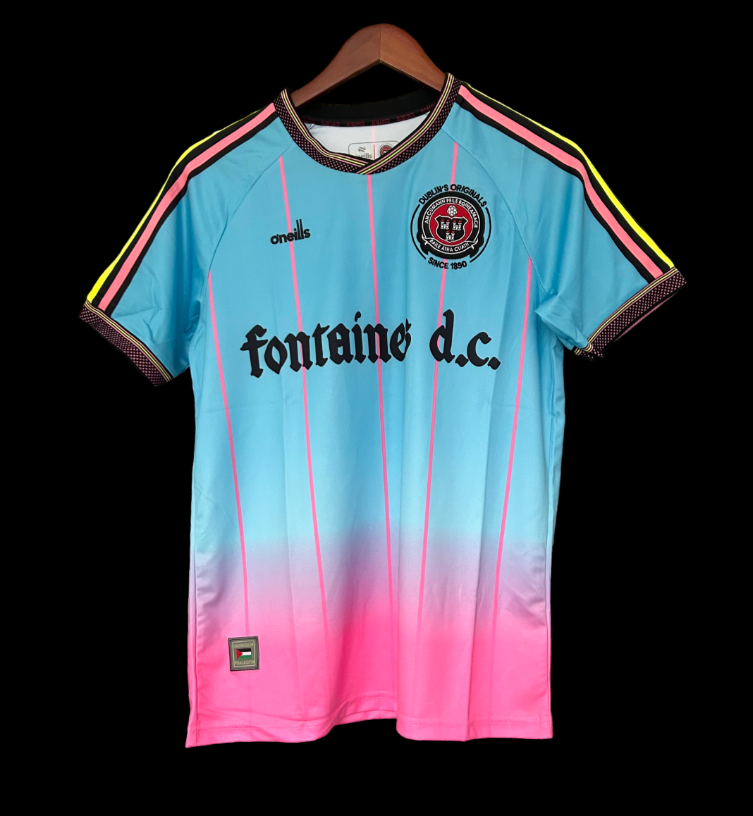 Tercera equipación Bohemian FC 2025/2026