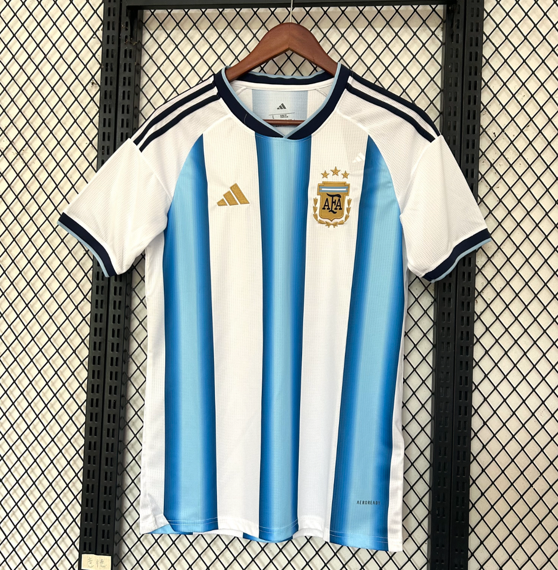 Camiseta local Argentina 2025-2026