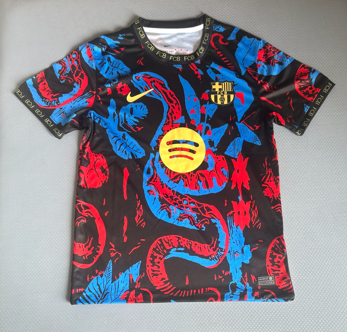 Maillot Édition Spéciale FC Barcelone Serpent