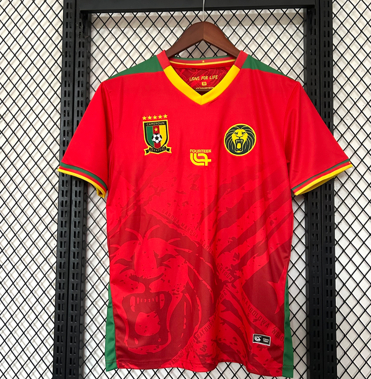 Drittes Trikot Rot Kamerun 2025/2026