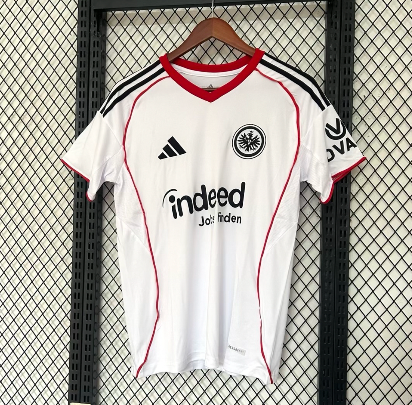 Eintracht Frankfurt 2025/2026 Away Jersey