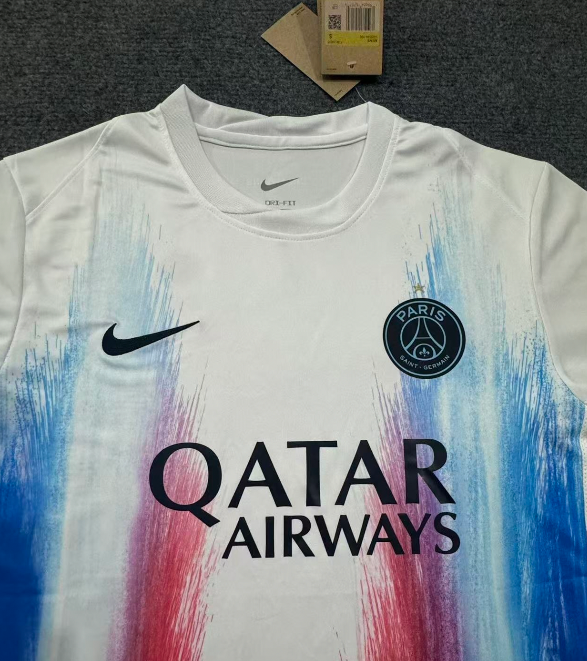 Camiseta prepartido PSG Champs-Élysées 2026