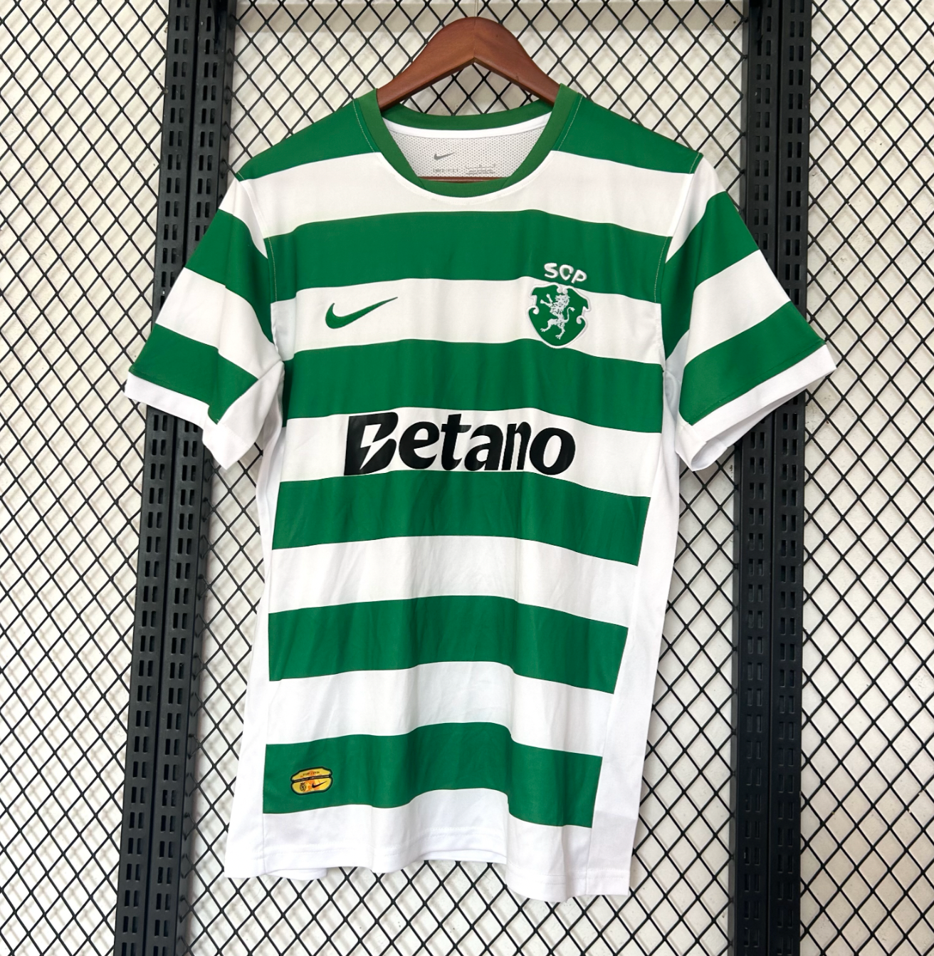 Sporting Lissabon 2025-26 thuisshirt