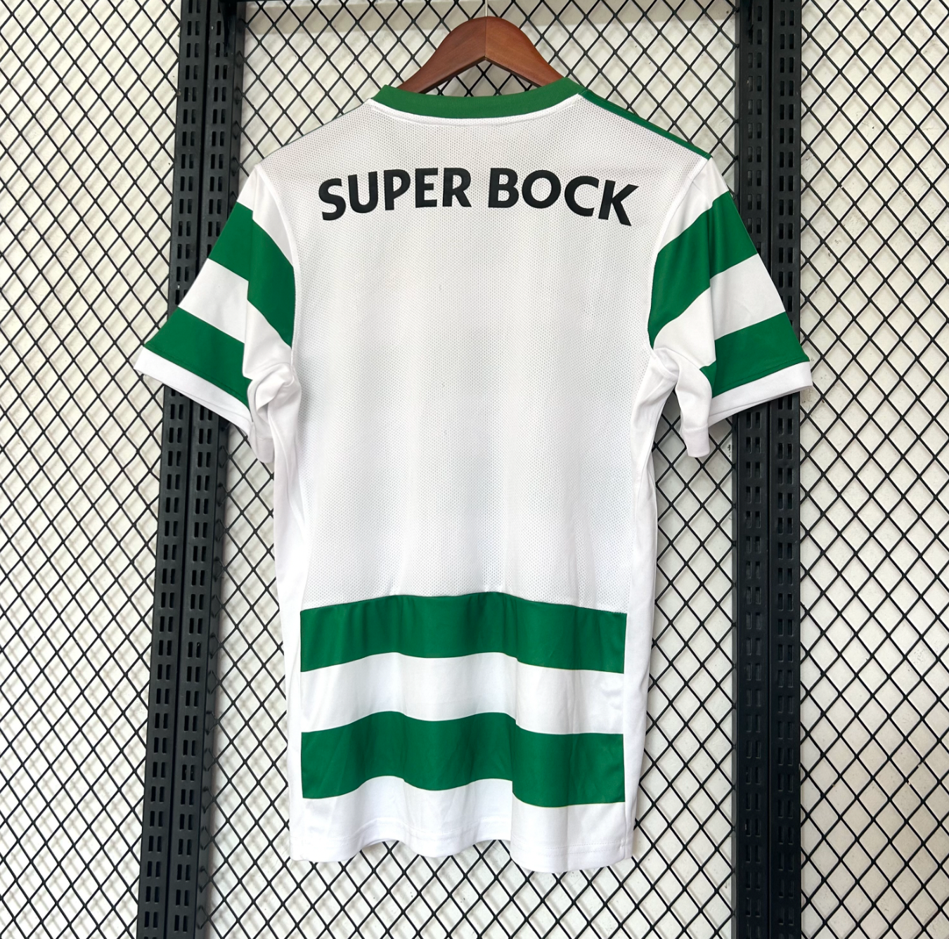 Sporting Lissabon 2025-26 thuisshirt