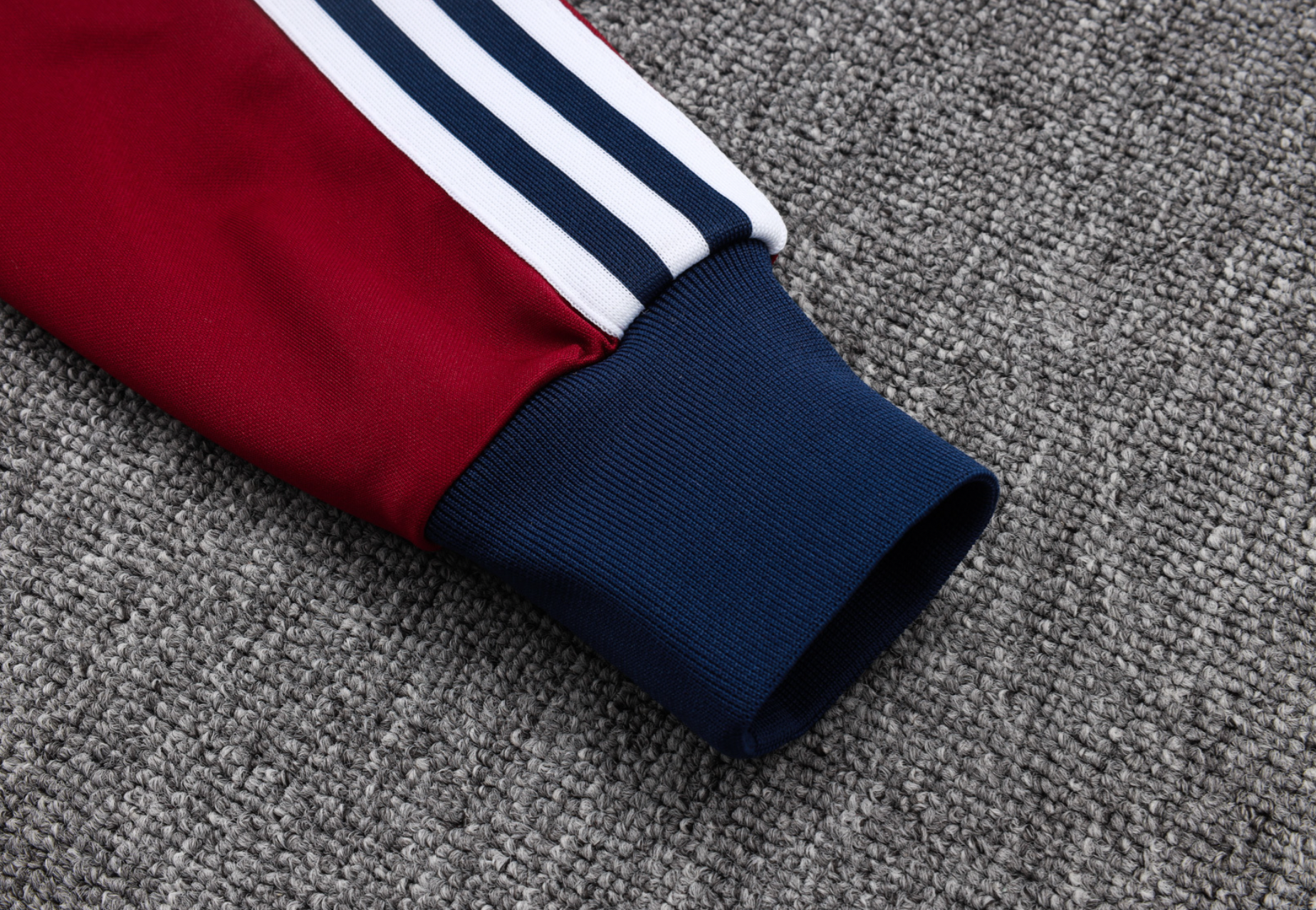 Arsenal Tuta Terrace Icons 2026