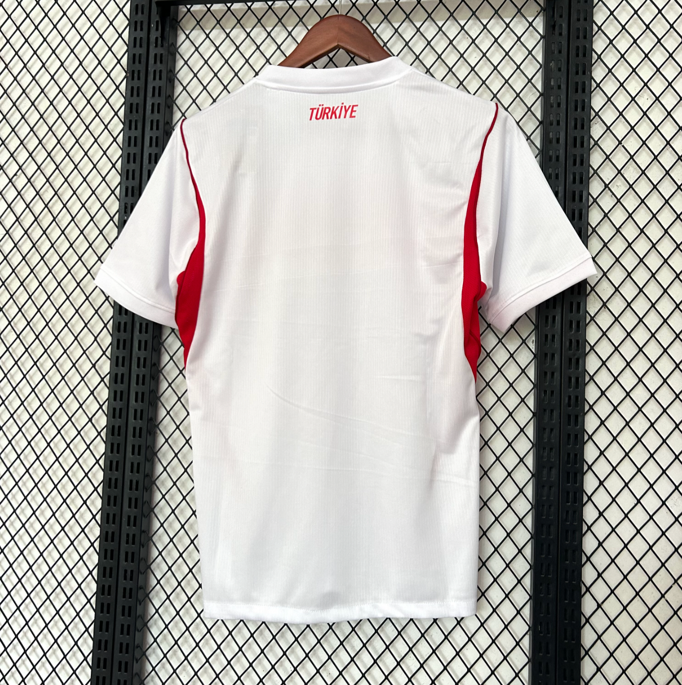 Turkey 2026 World Cup away jersey
