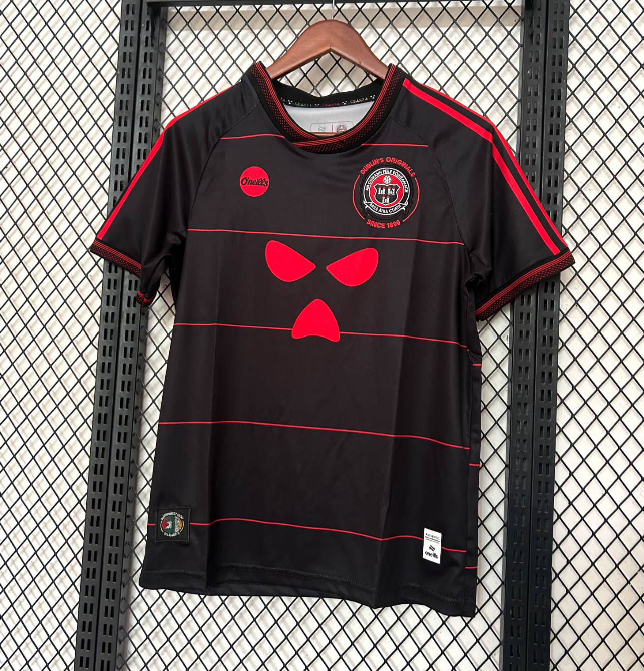 Bohemian FC x Kneecap Jersey 2026