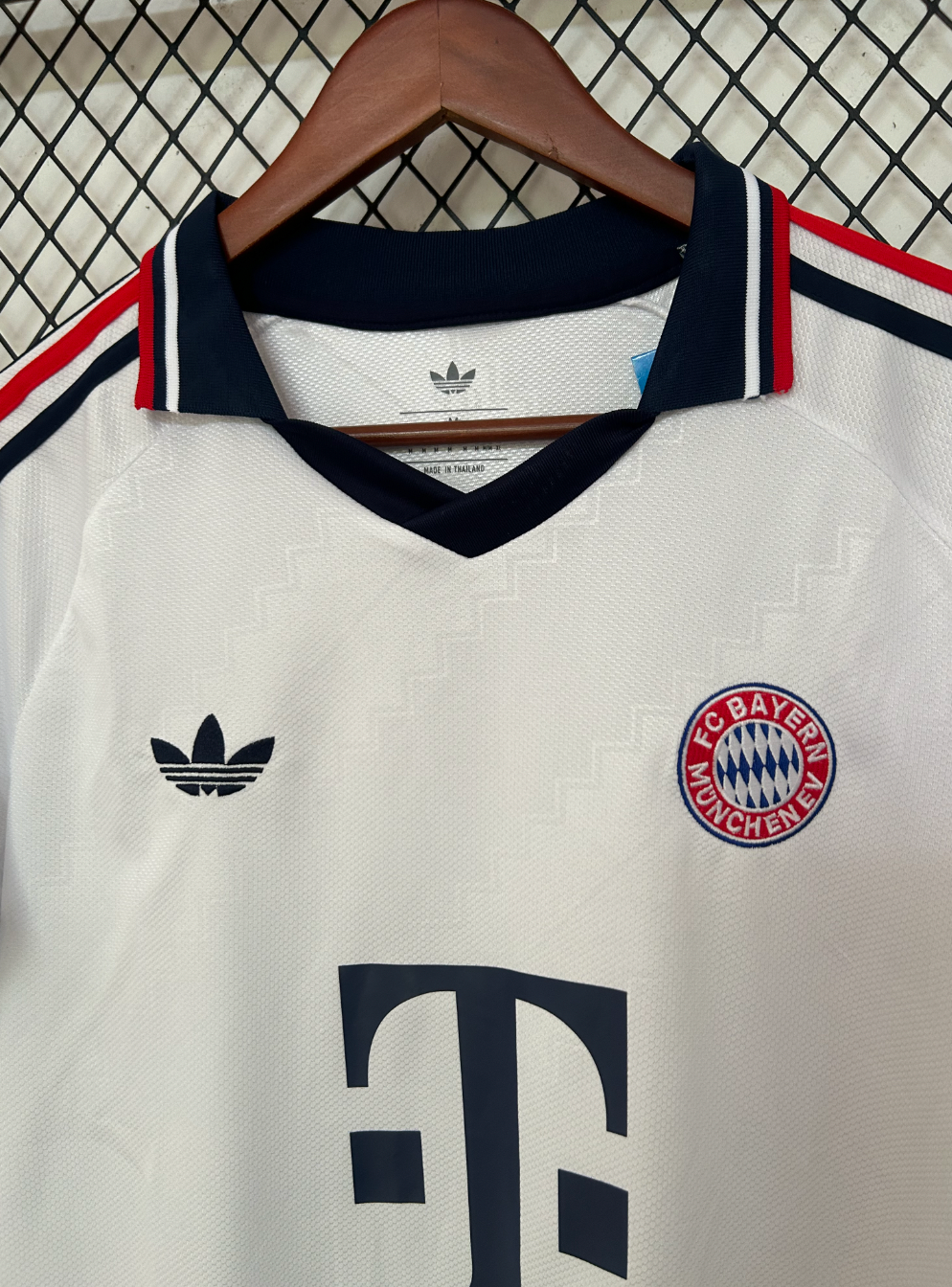 Bayern Munich 2026/2027 Away Jersey