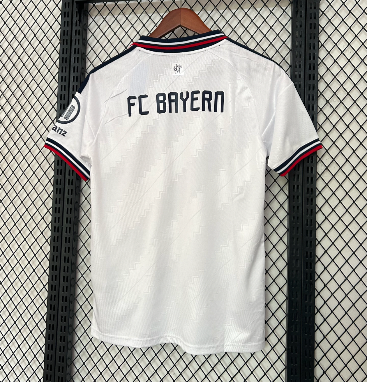 Bayern Munich 2026/2027 Away Jersey