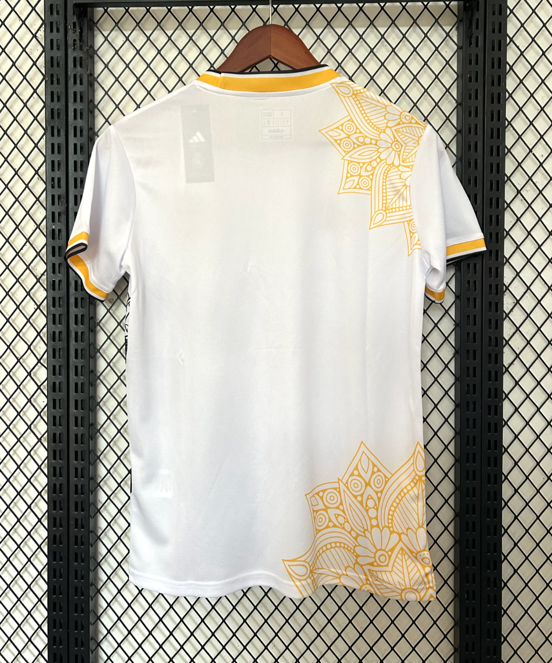 Camiseta Serpiente Edición Especial Real Madrid 2025 / 2026