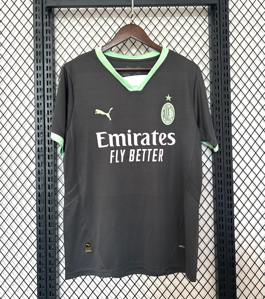 Terzo kit AC Milan 24/25 grigio e verde
