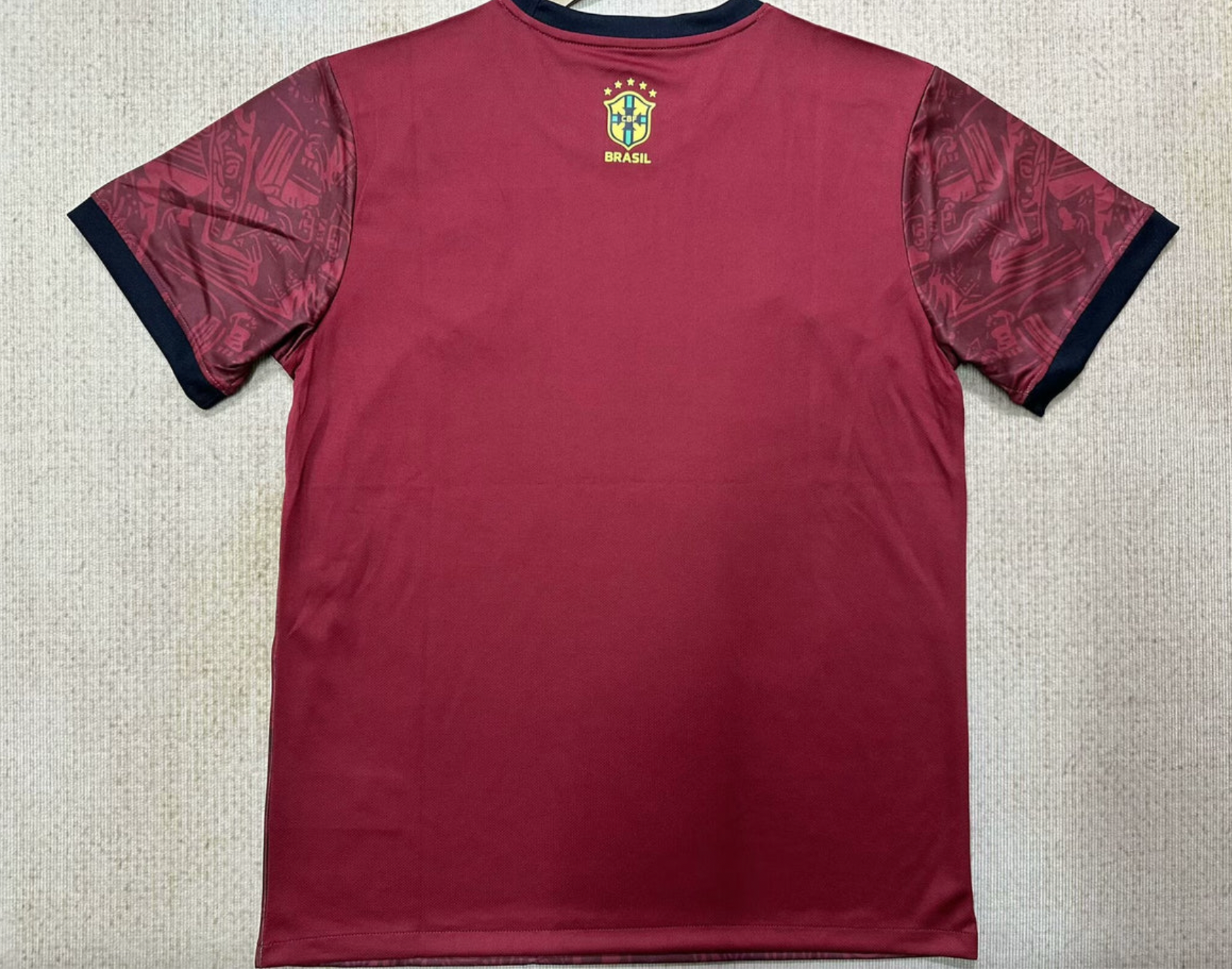 Maillot Brésil Jésus-Christ le Rédempteur Rouge 2025/2026