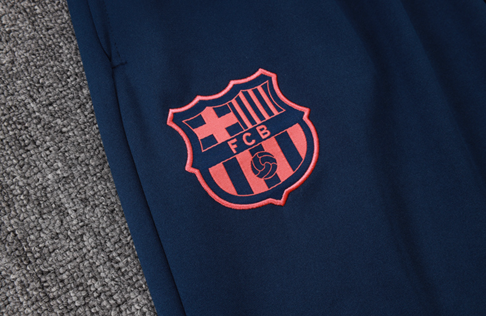 FC Barcelona 2025/2026 Pink Tracksuit