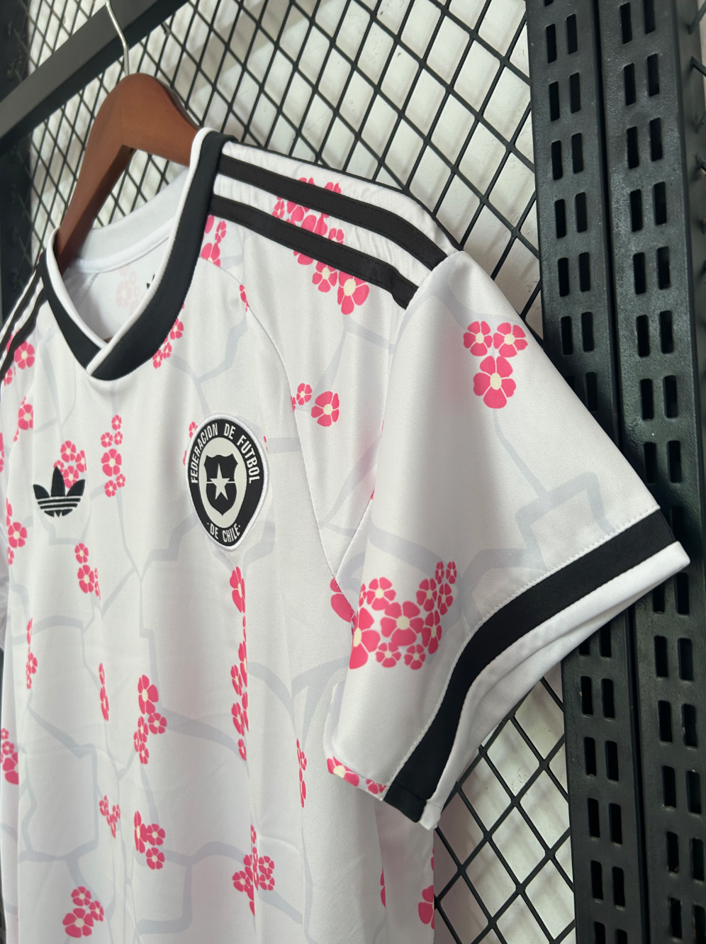 Camisola de visita do Chile para o Mundial 2026