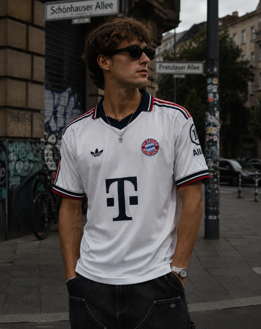 Bayern Munich 2026/2027 Away Jersey