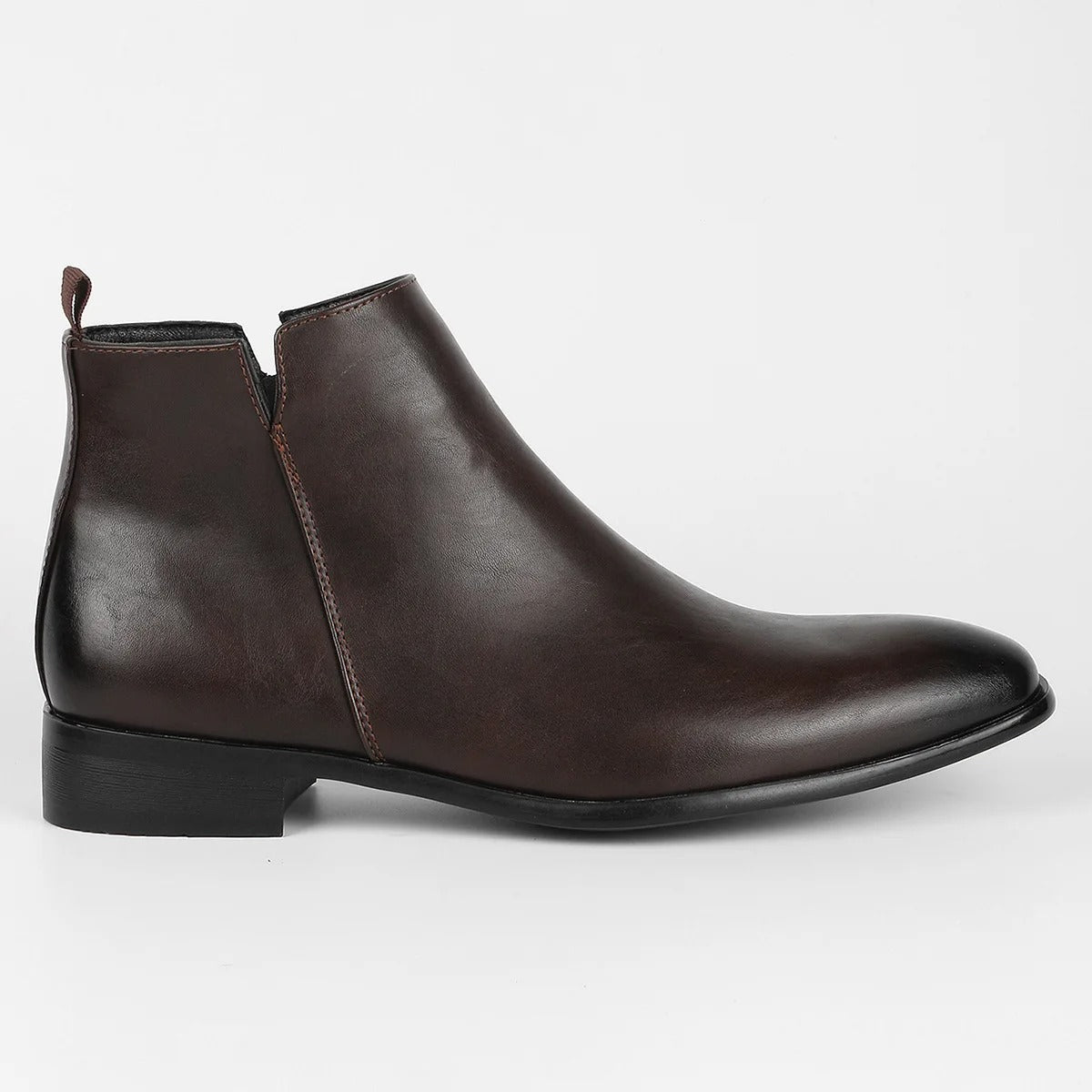 Ankle Boots Men Vintage Classic Footwear with Timeless Appeal