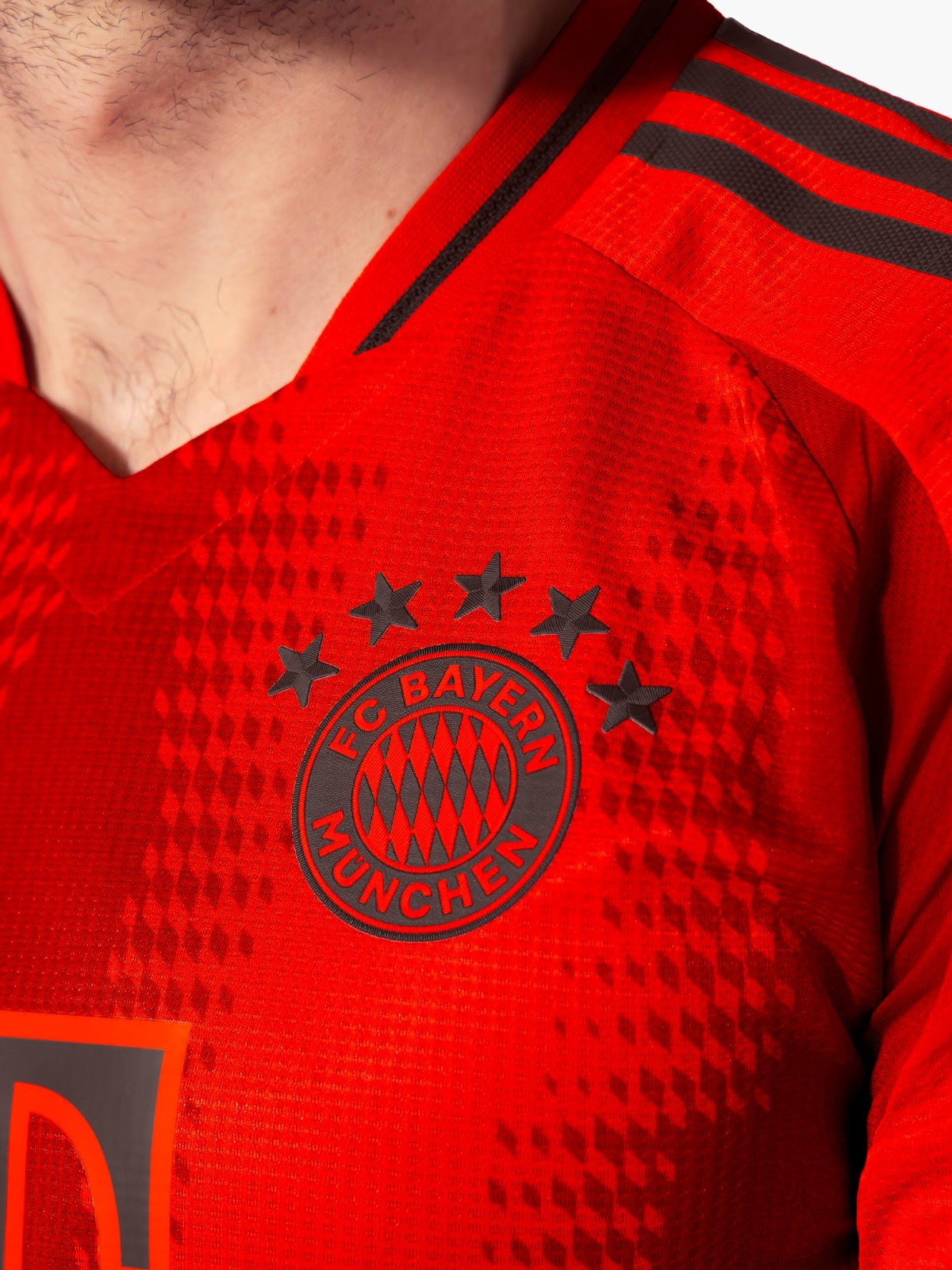 Maglia casa versione giocatore Bayern Monaco 2024/25