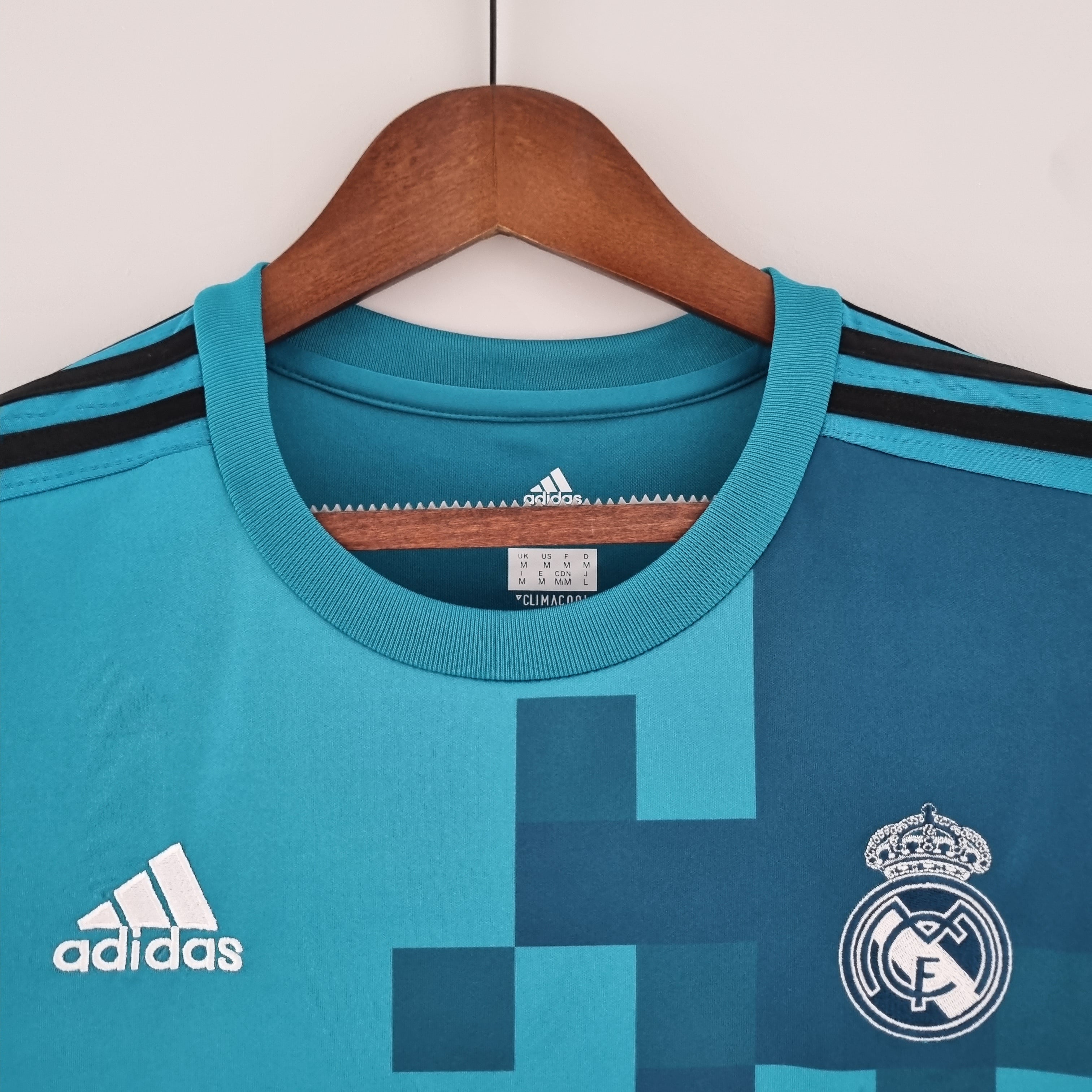 REAL MADRID RETRO THIRD 2017/2018
