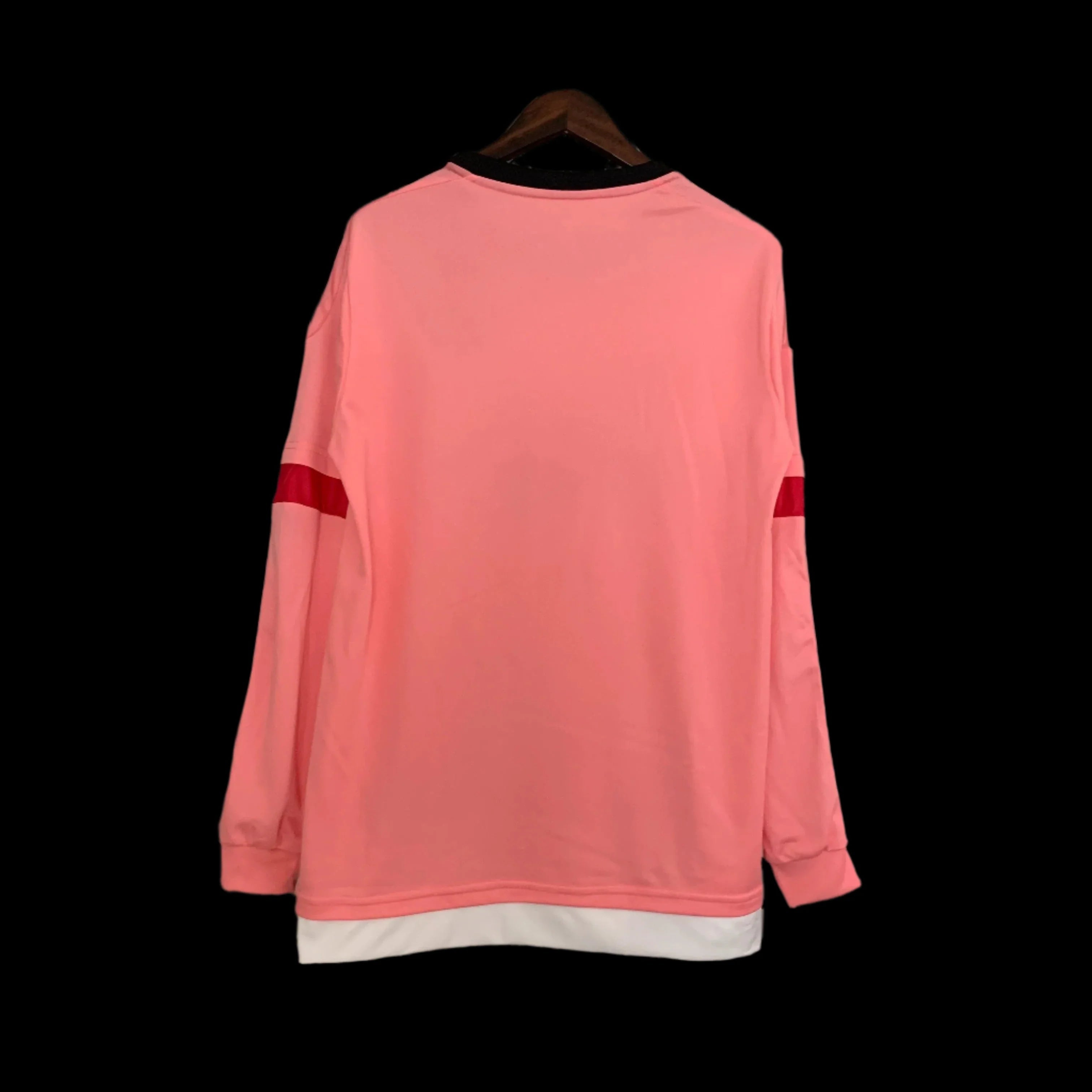 2015-2016 Juventus Auswärtstrikot Retro in Pink mit langen Ärmeln