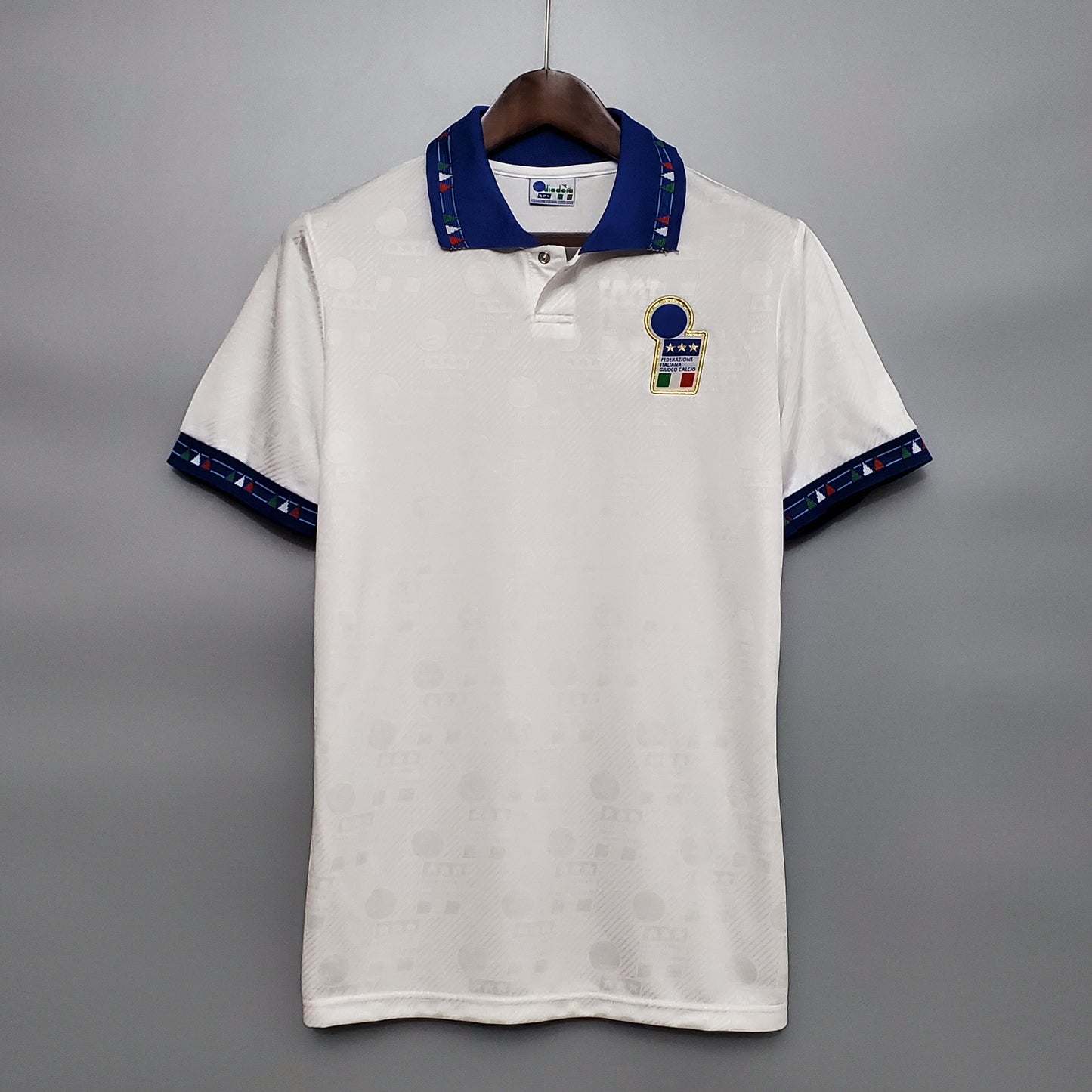 Maillot rétro extérieur de l'Italie 1994