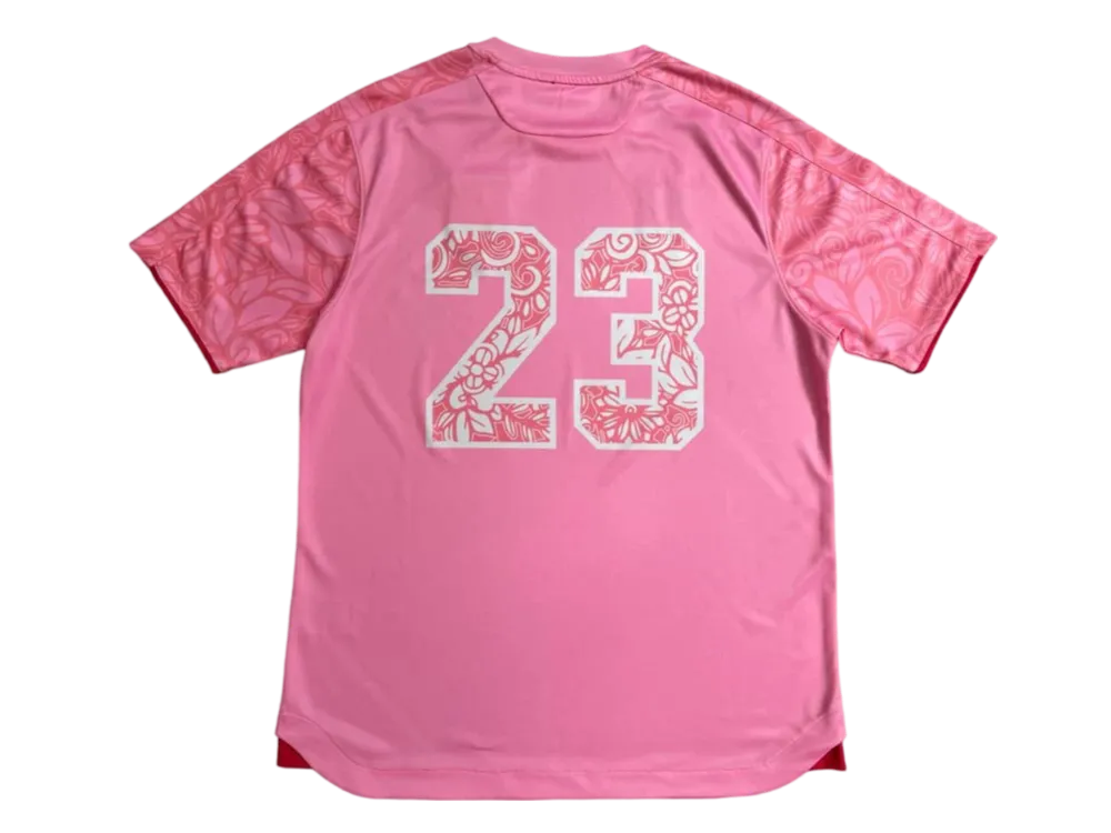 FC Palestina X Farrah Azam Collab shirt Palestina Roze tenue