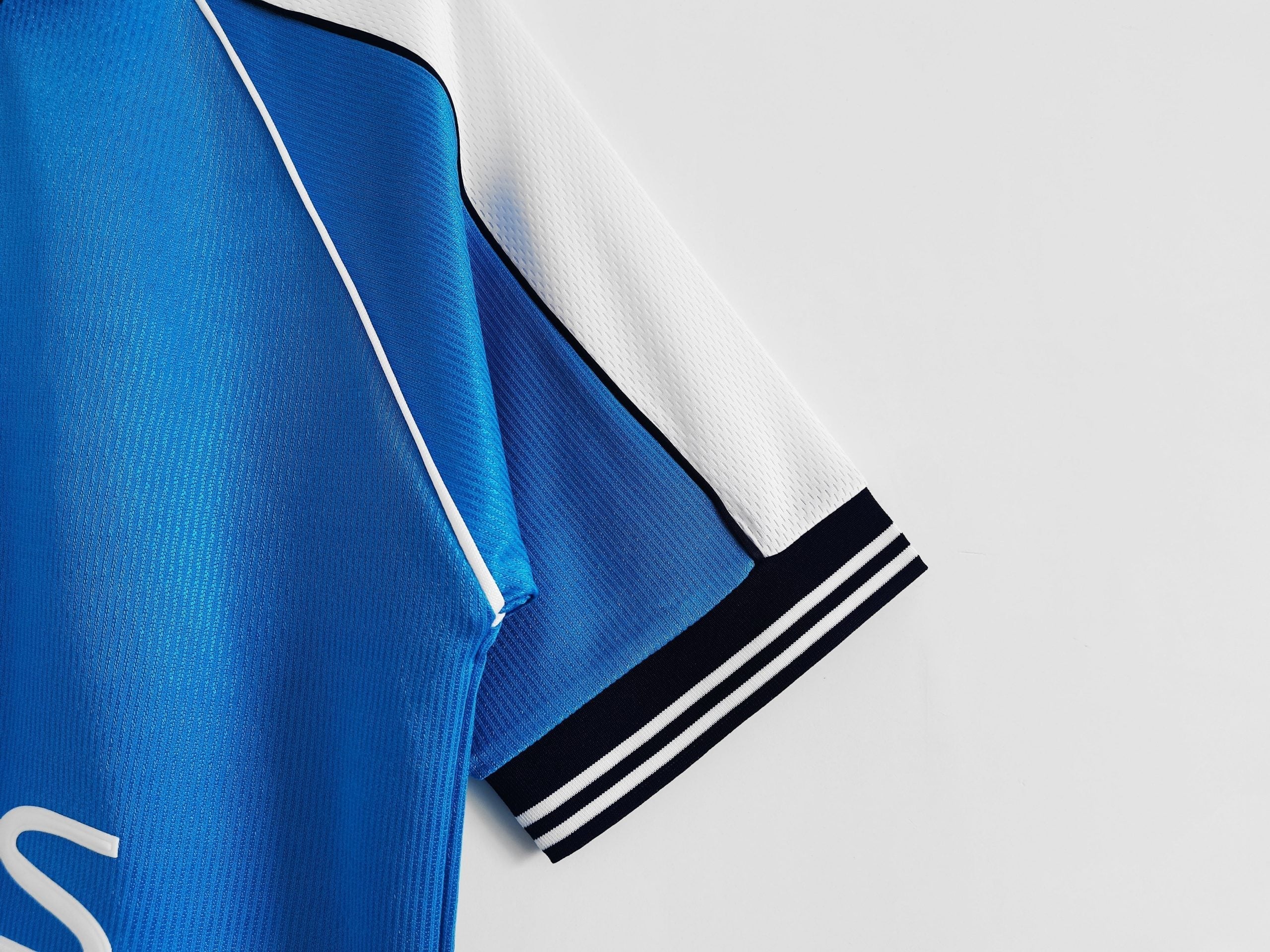 Manchester City 1999–2001 Retro Thuis Jersey